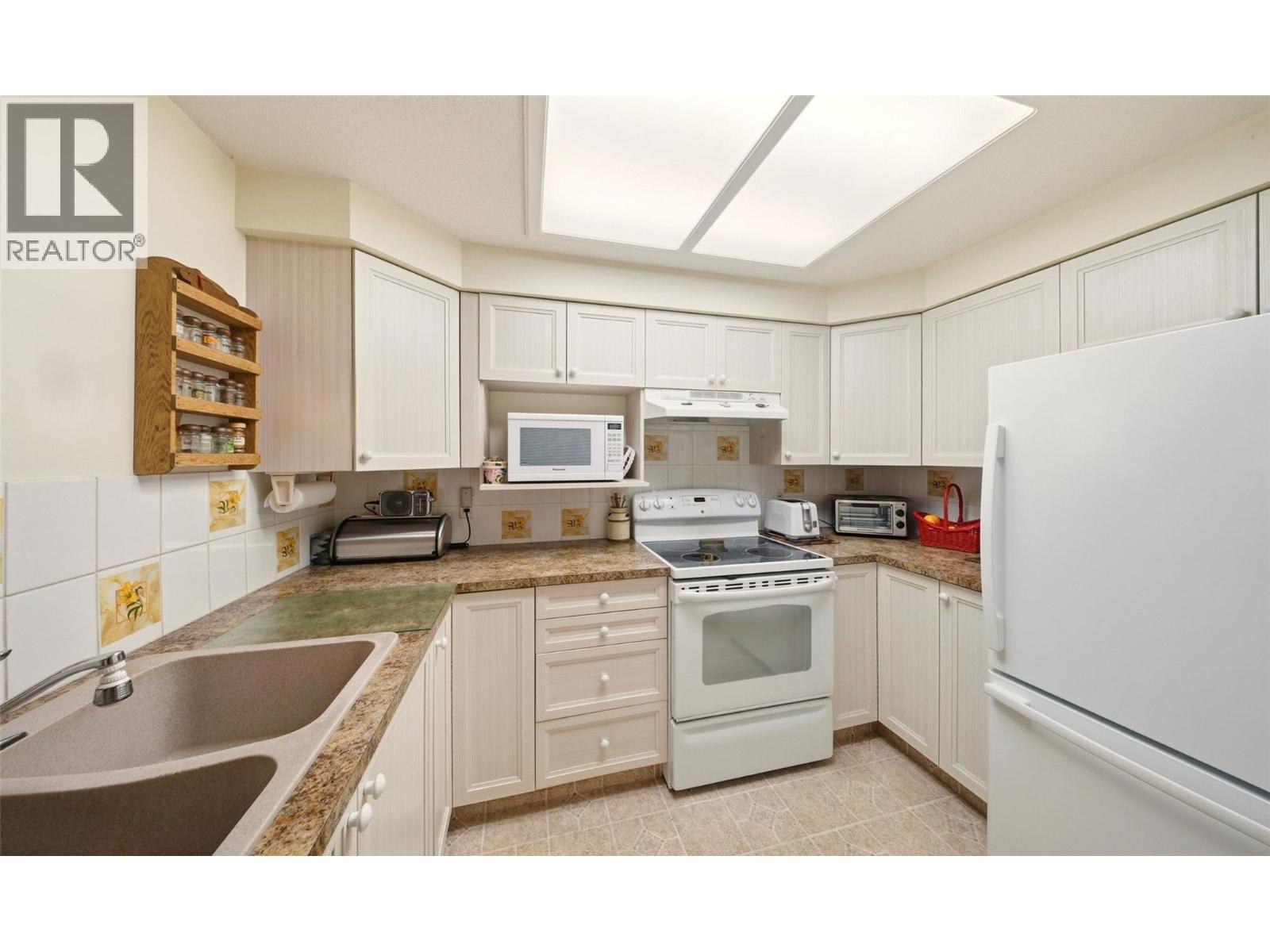 1965 Durnin Road Unit# 116