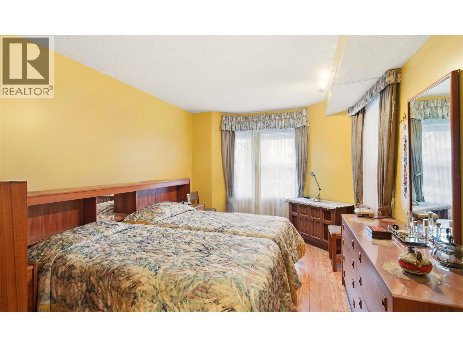 1965 Durnin Road Unit# 116