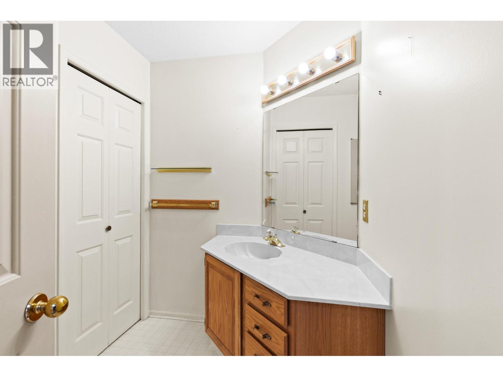 1765 Leckie Road Unit# 129