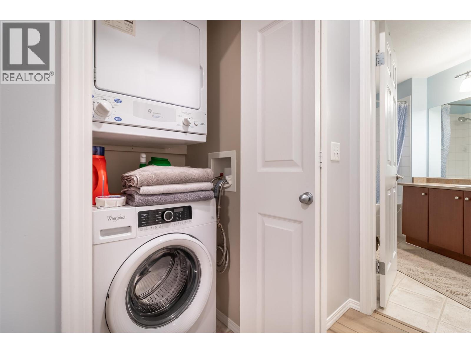 1873 Country Club Drive Unit# 2207