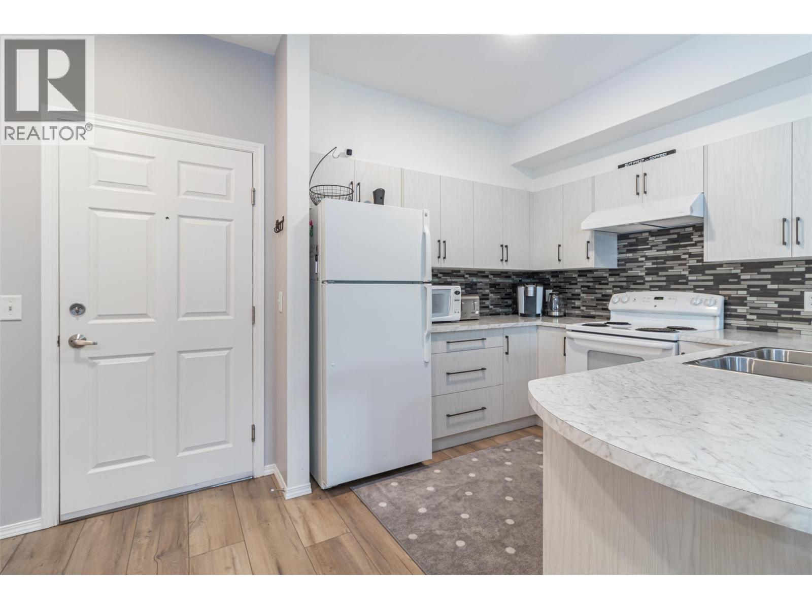 1873 Country Club Drive Unit# 2207