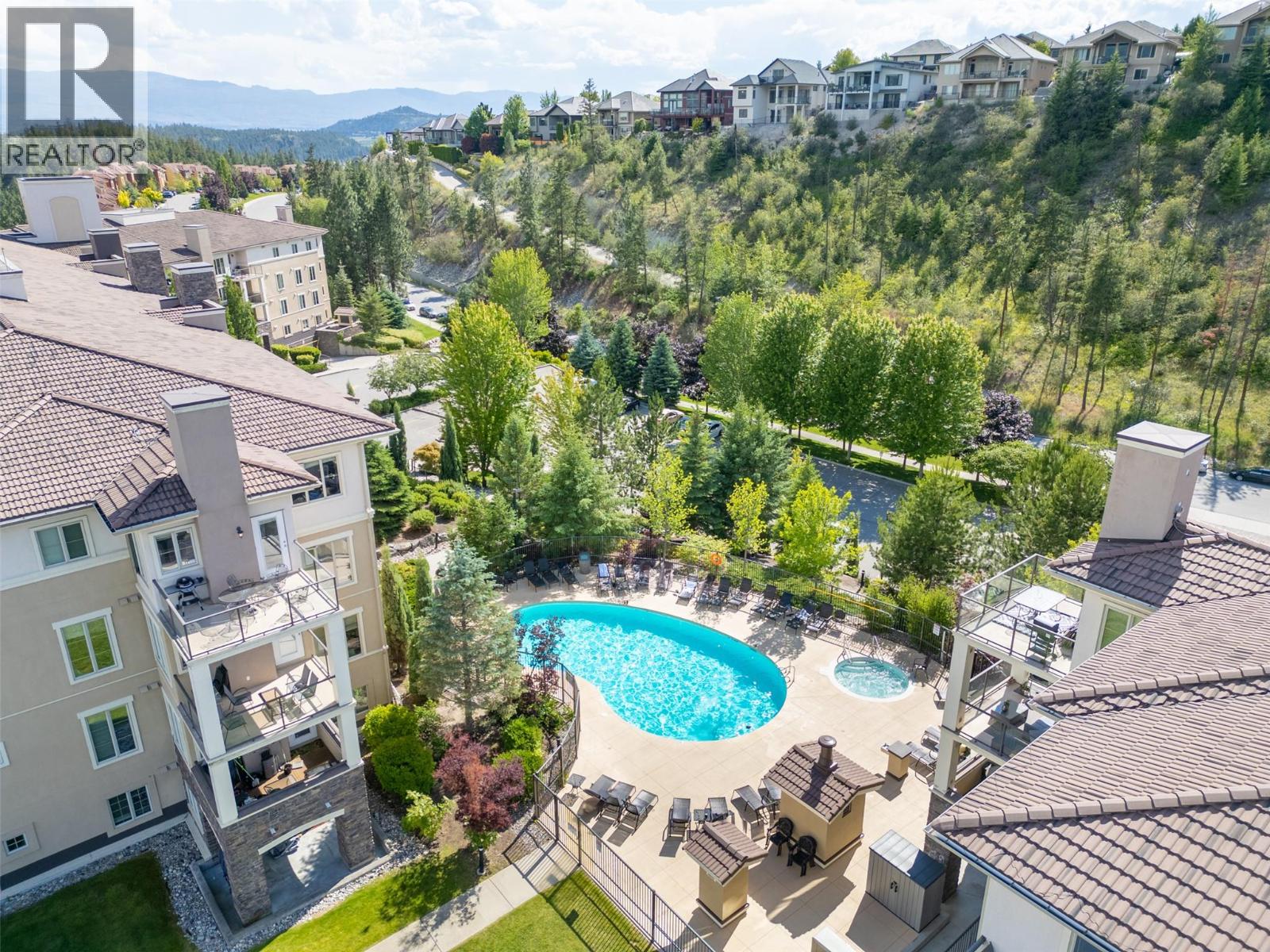 1873 Country Club Drive Unit# 2207