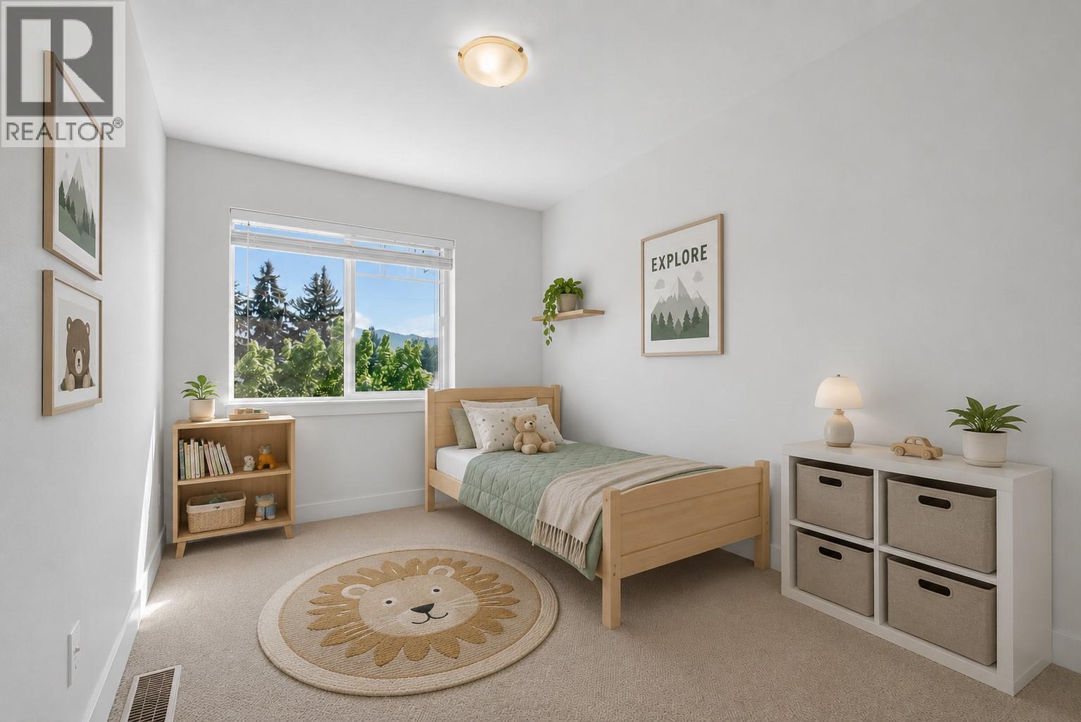 600 Sherwood Road Unit# 4