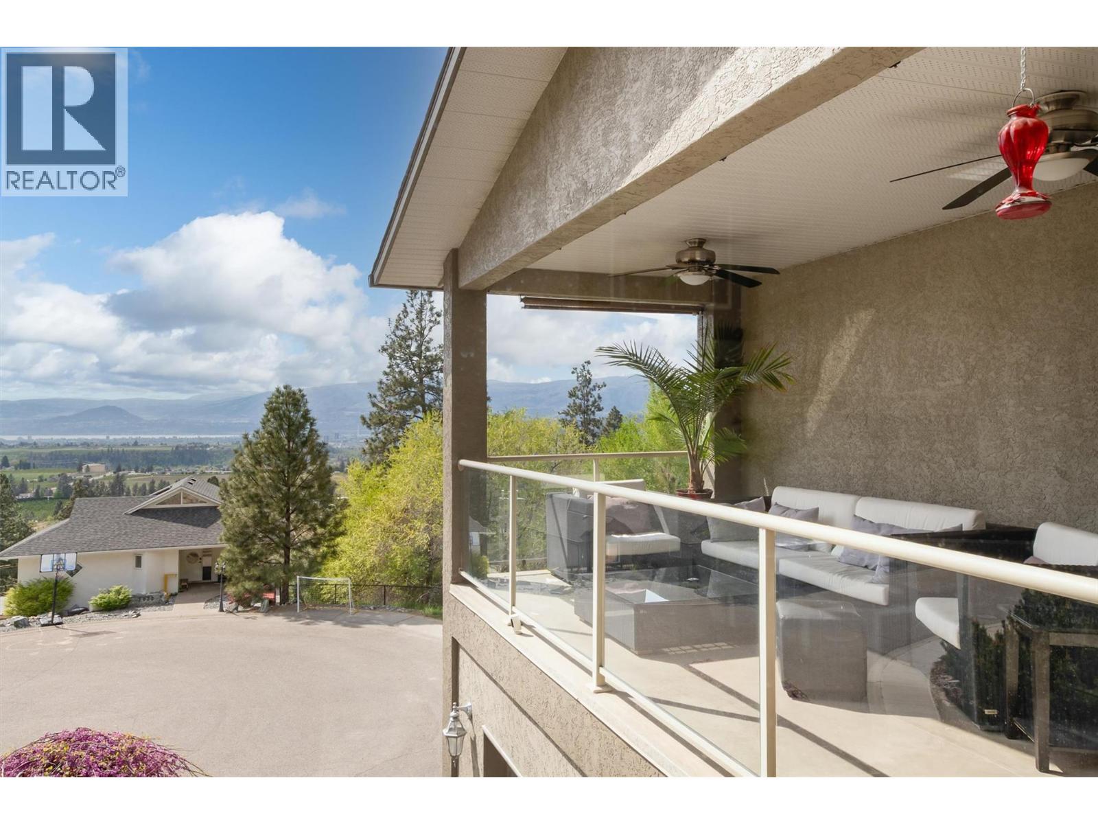 1027 James Hockey Place
