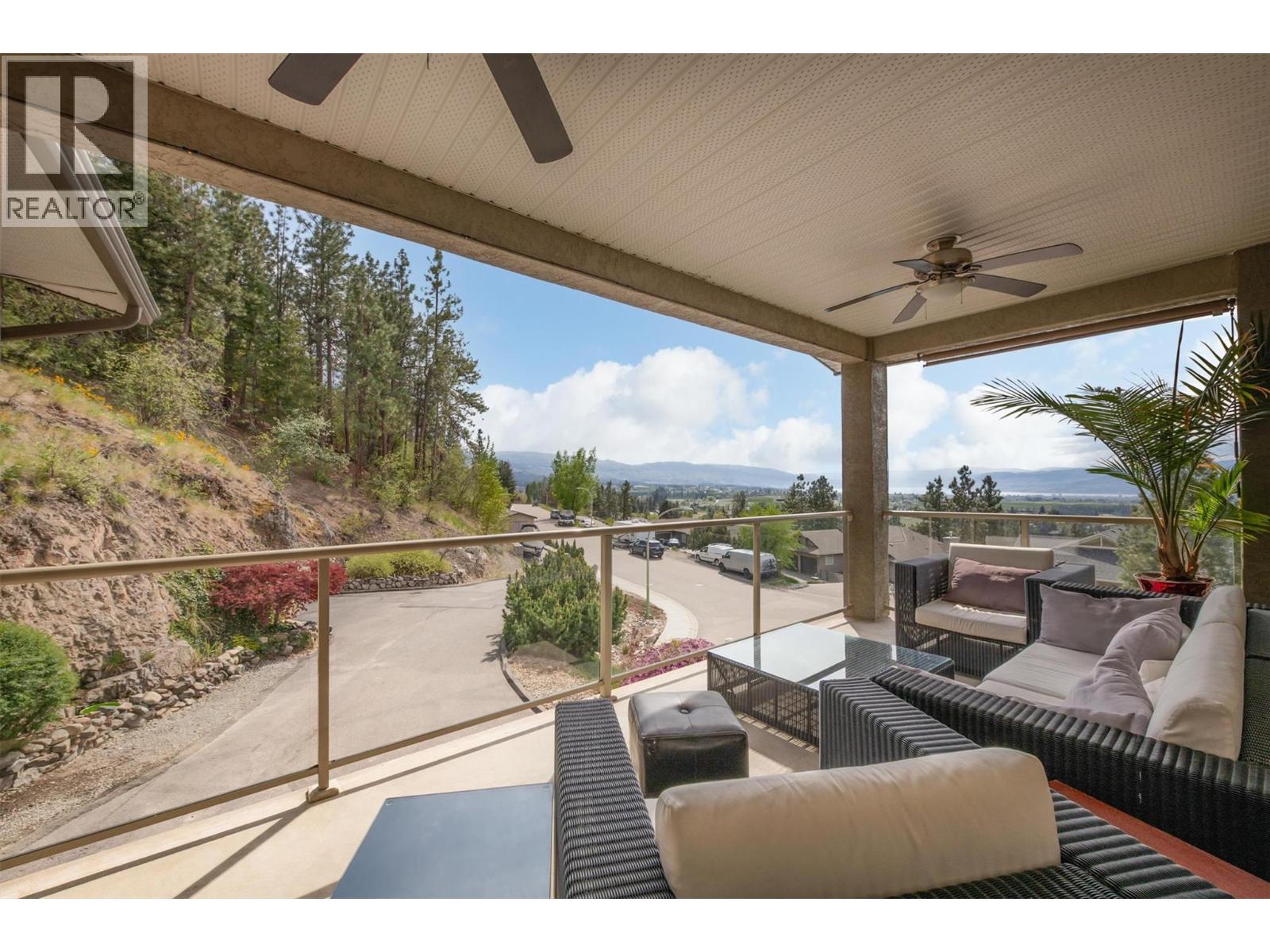 1027 James Hockey Place