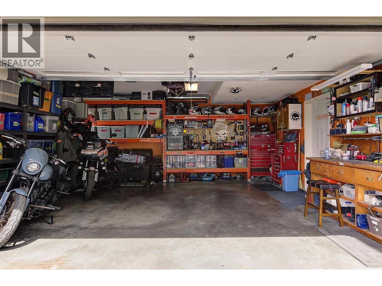 1027 James Hockey Place