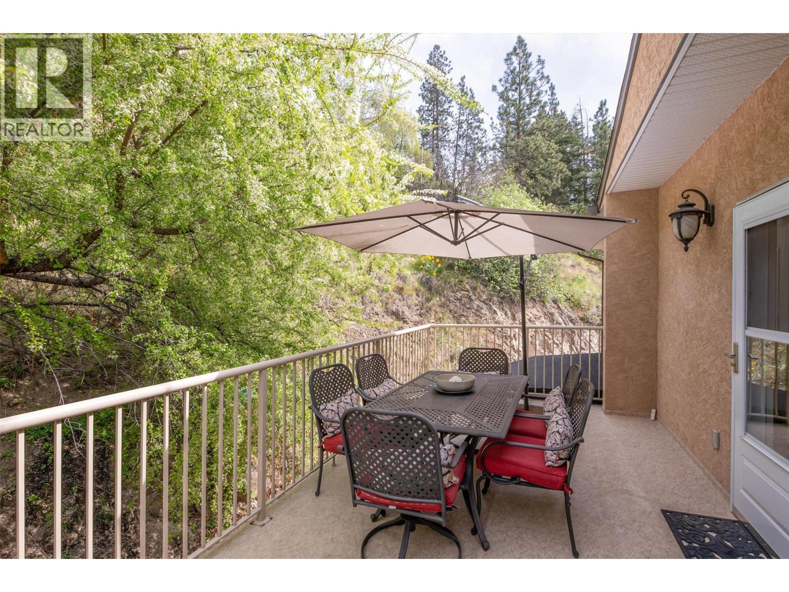 1027 James Hockey Place