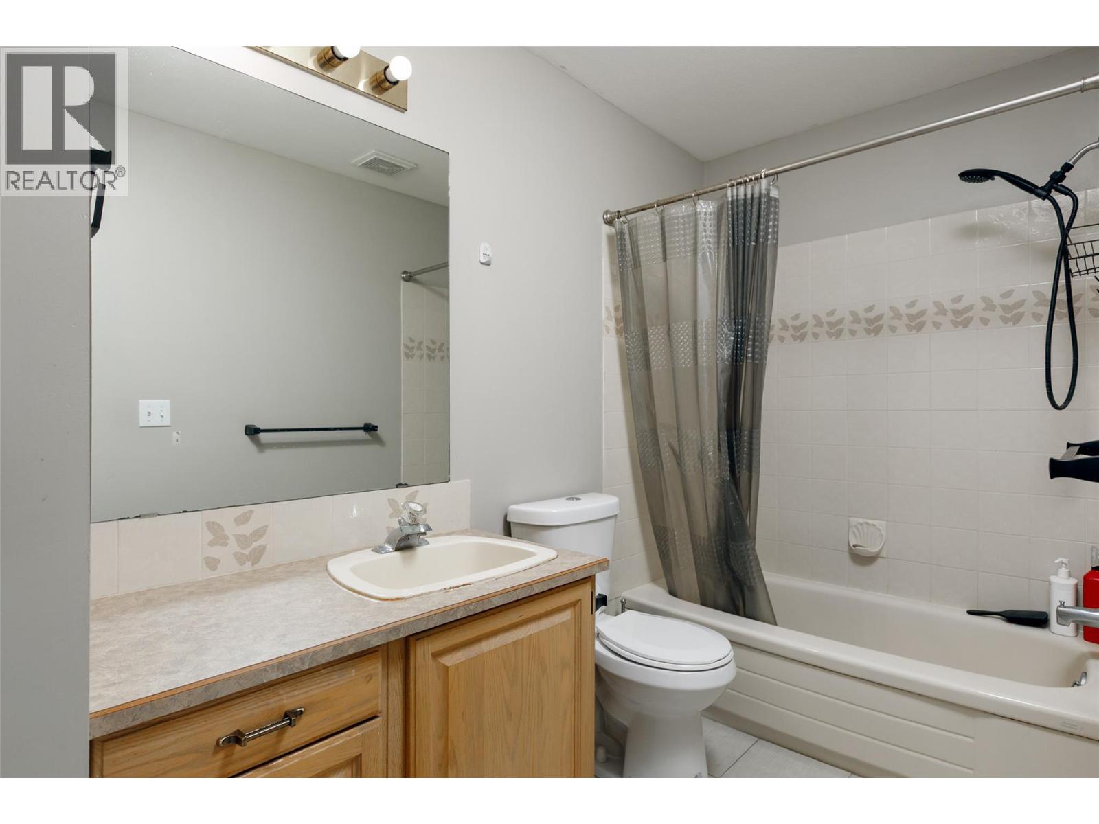 1855 Leckie Road Unit# 108