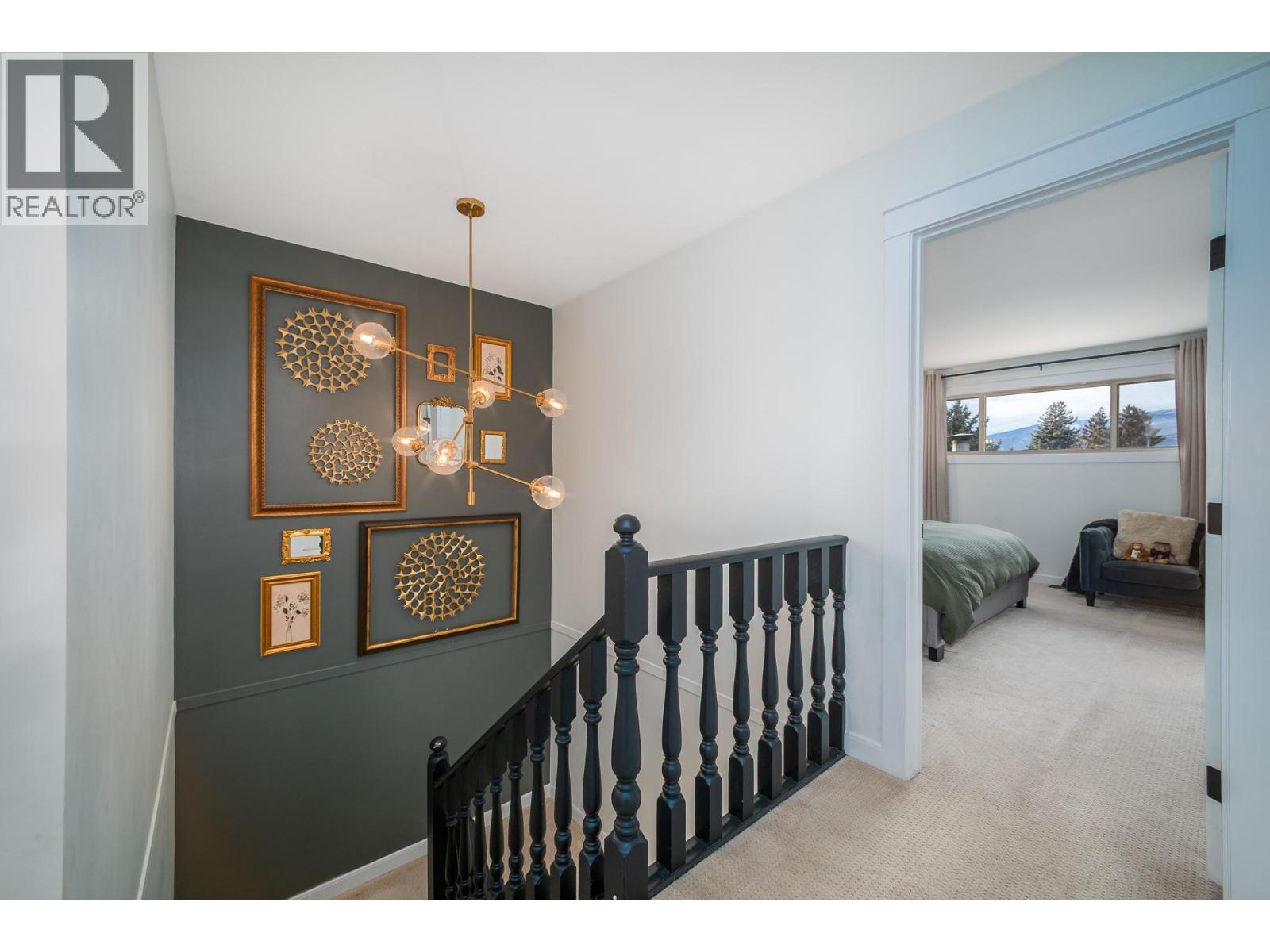 1686 Thayer Court