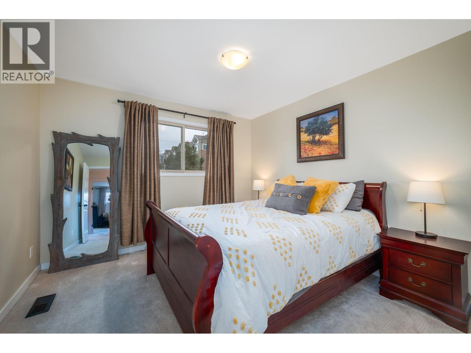 1686 Thayer Court