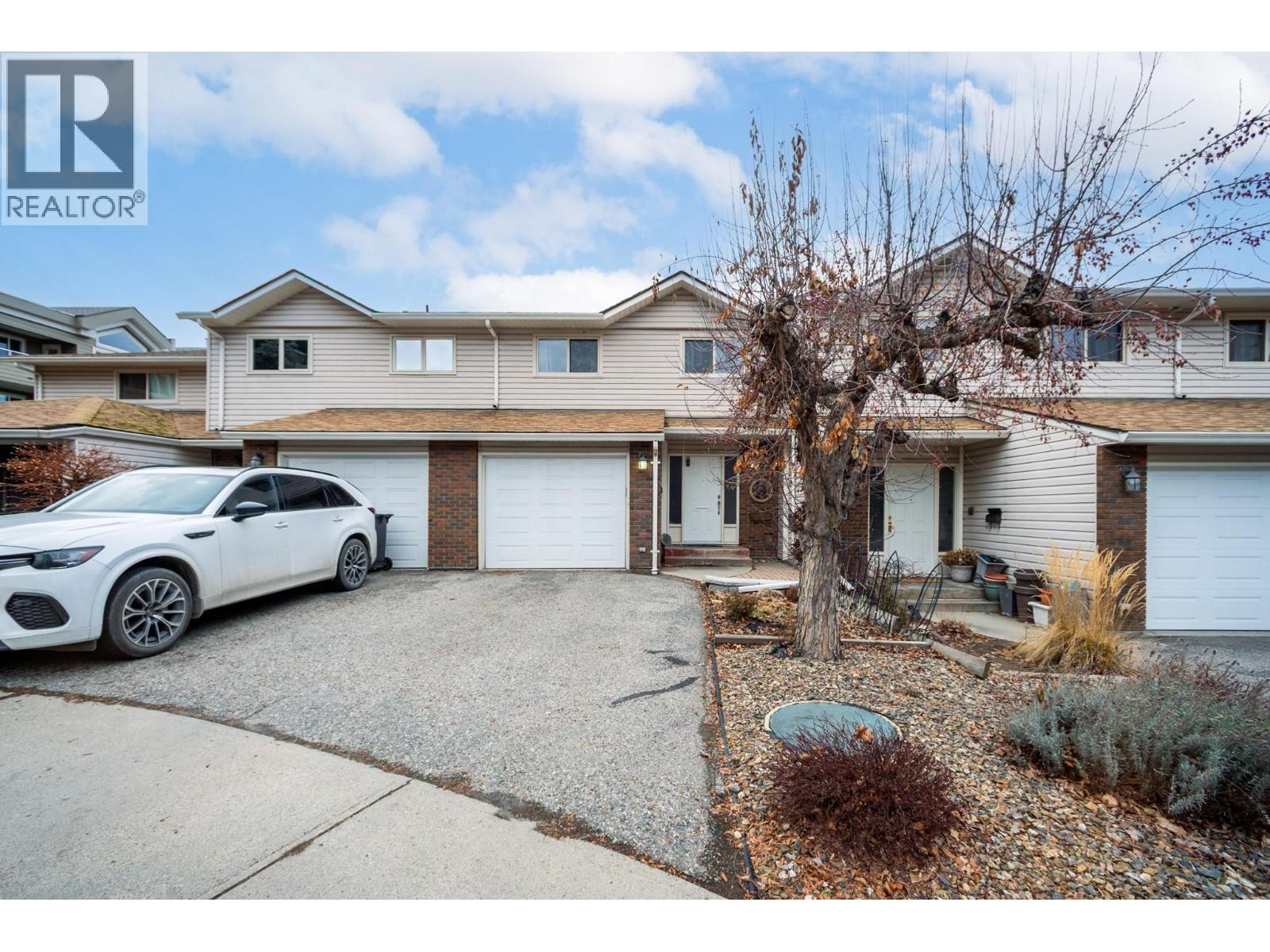 1686 Thayer Court