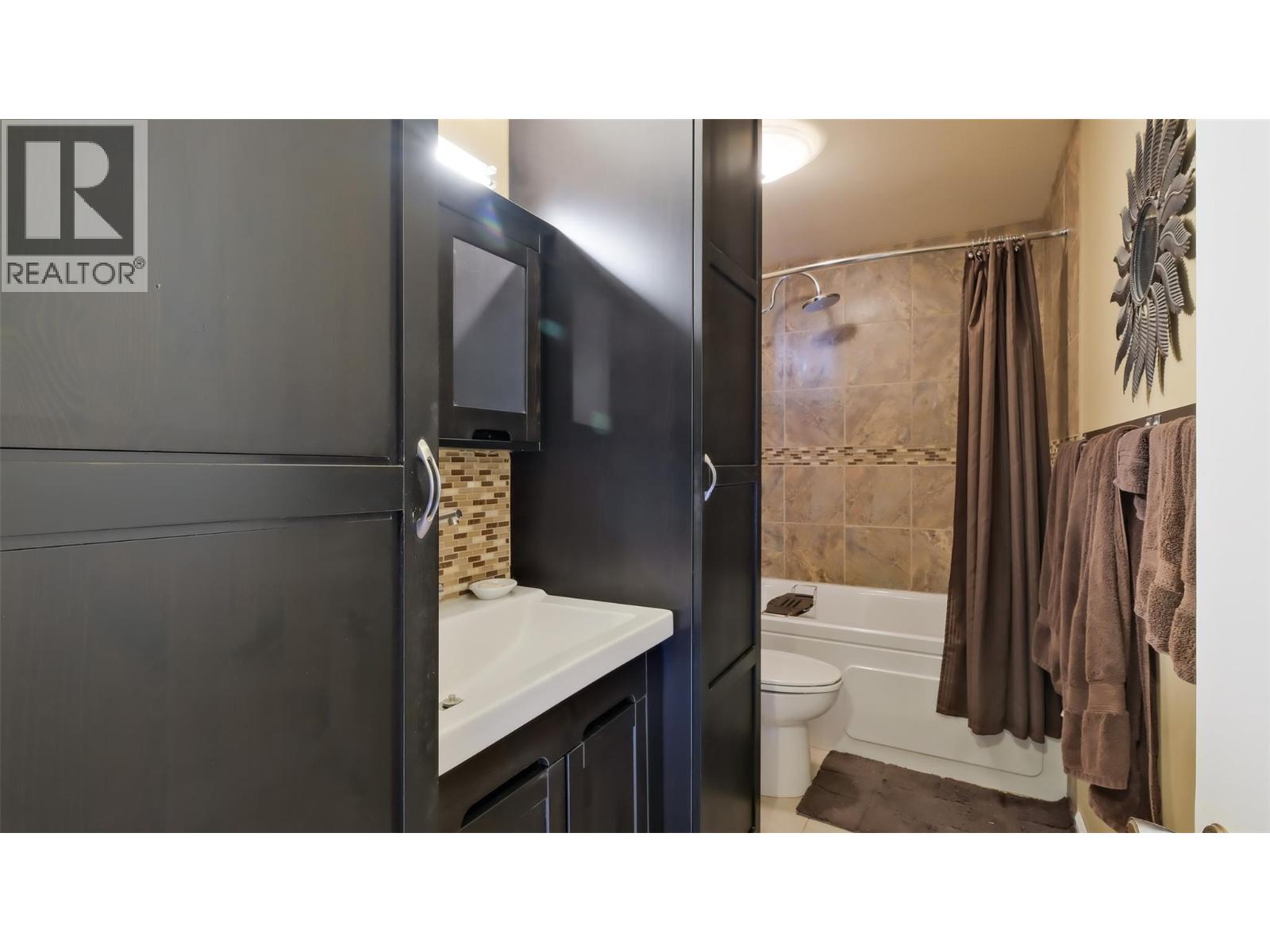 4099 Miller Road