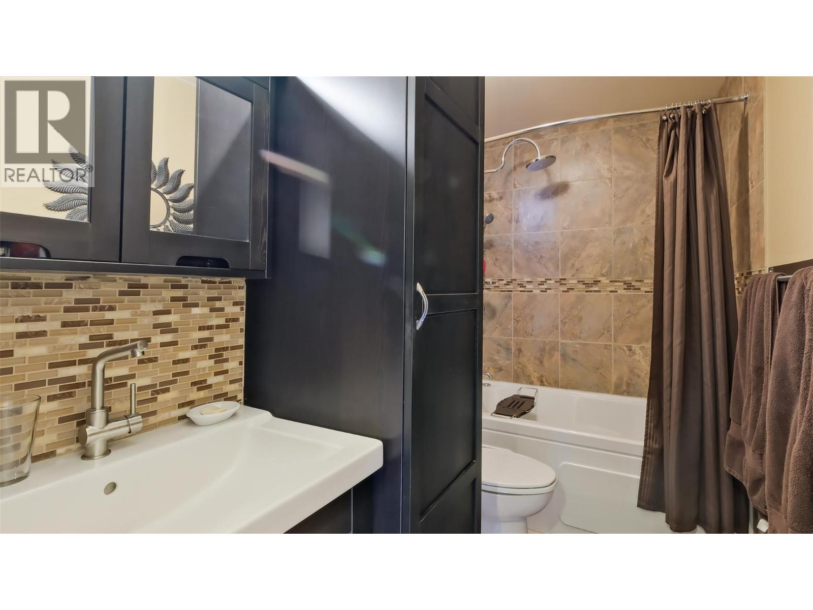 4099 Miller Road