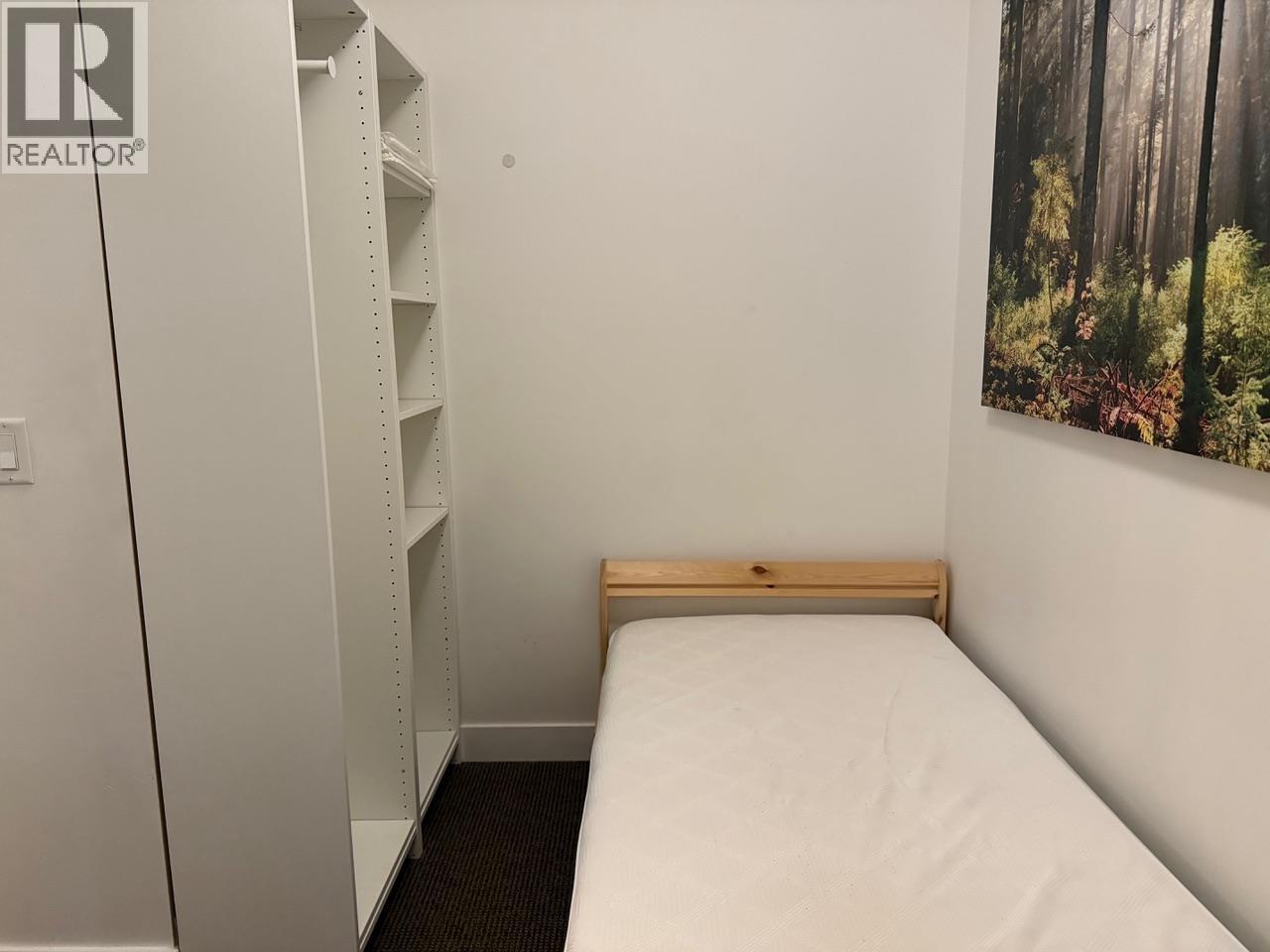 975 Academy Way Unit# 216
