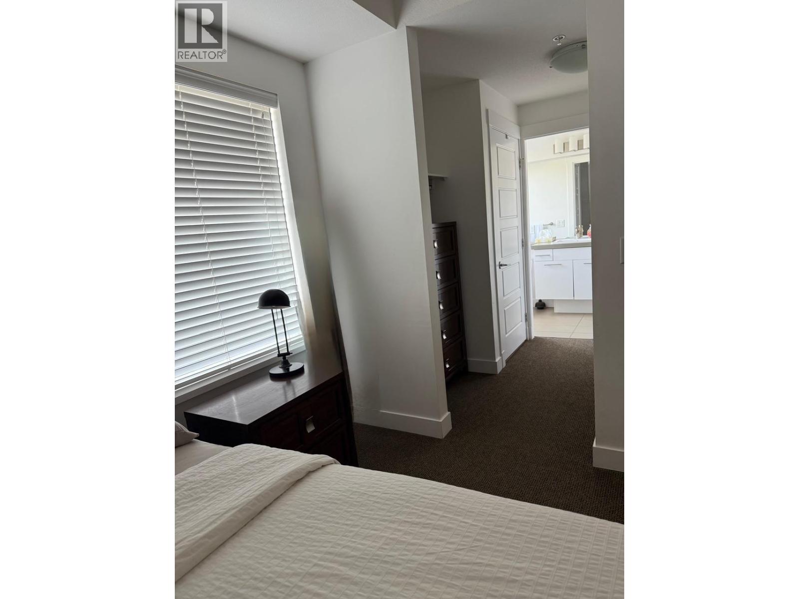 975 Academy Way Unit# 216