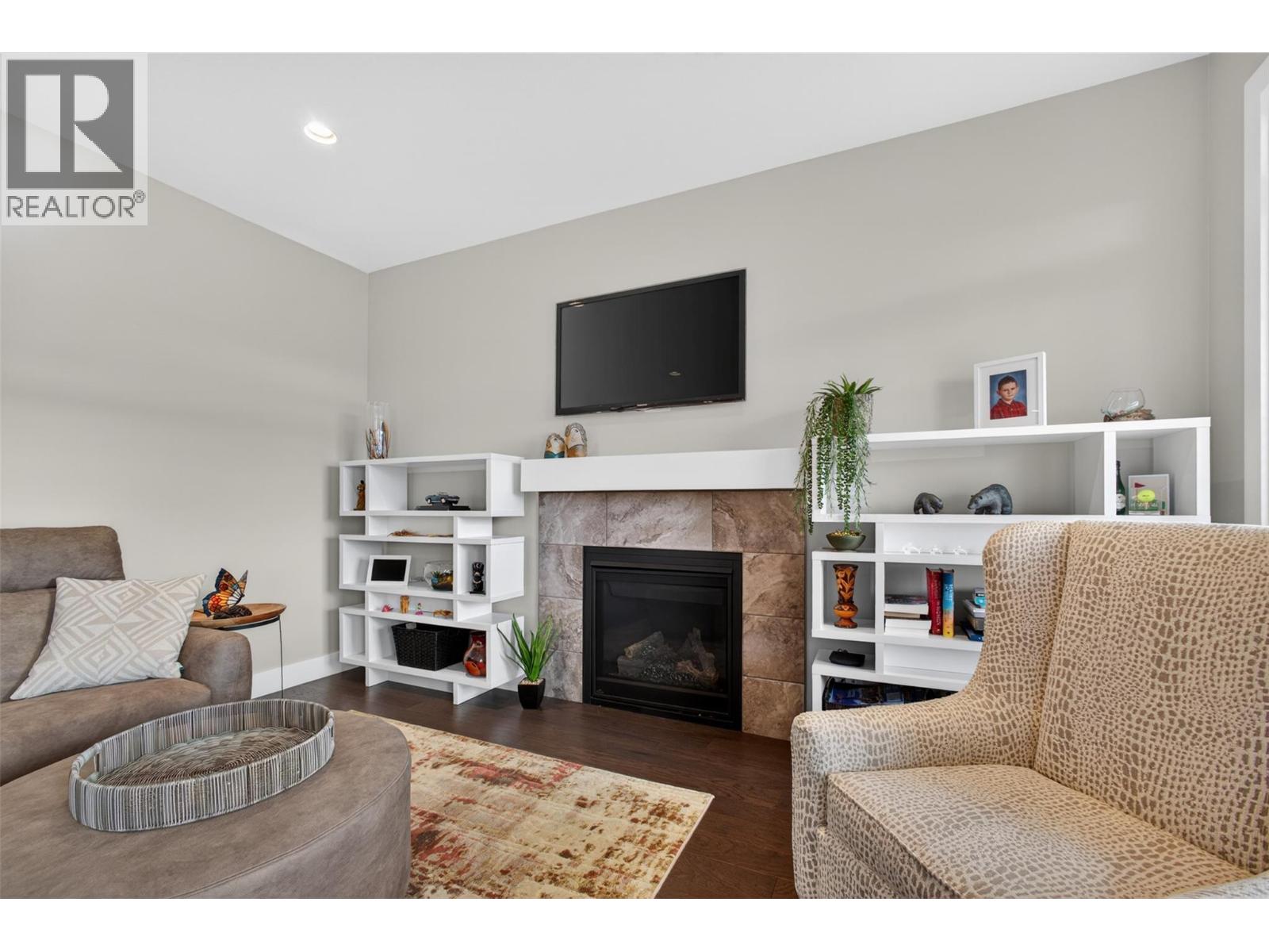 875 Stockley Street Unit# 17