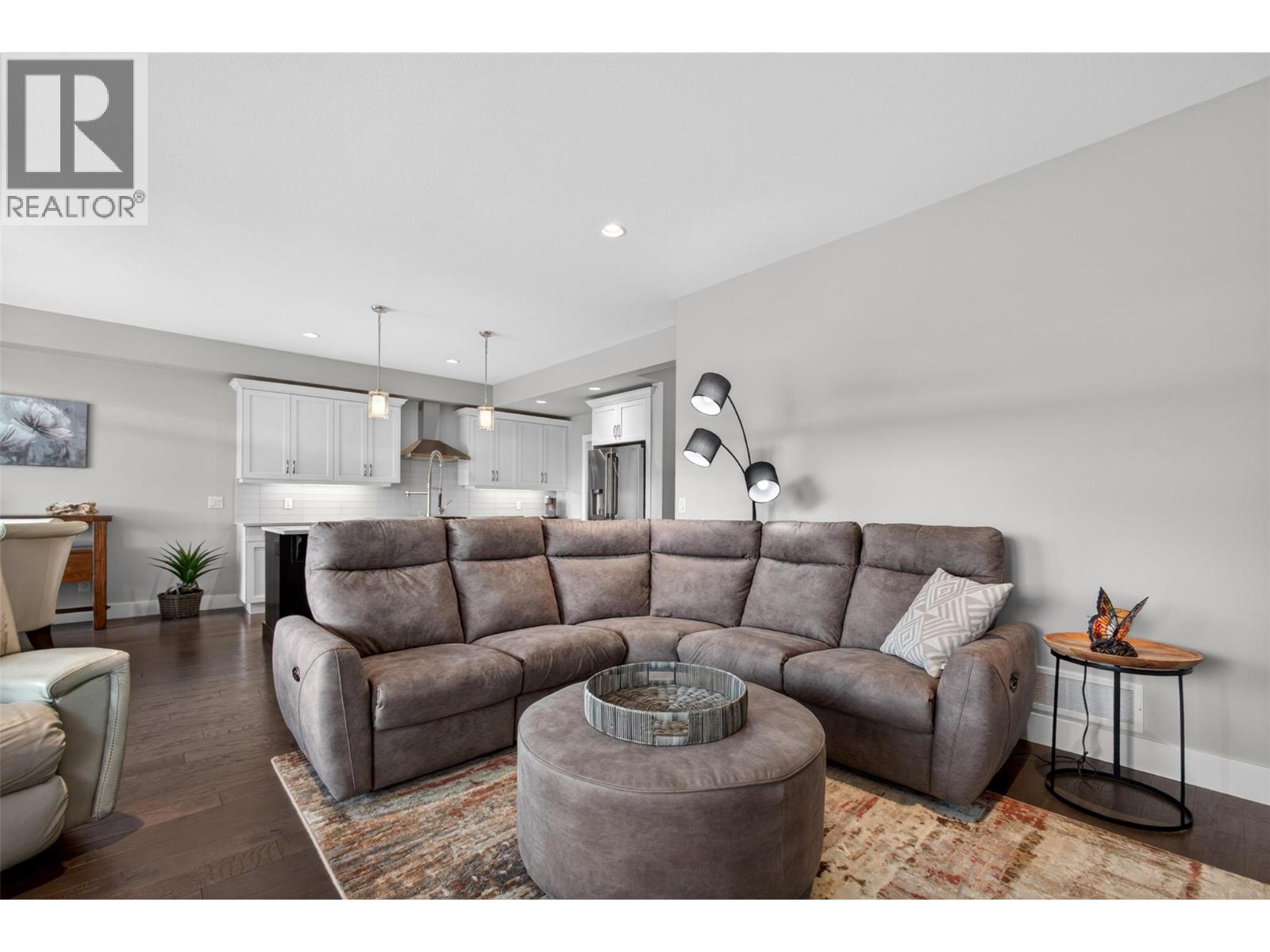 875 Stockley Street Unit# 17