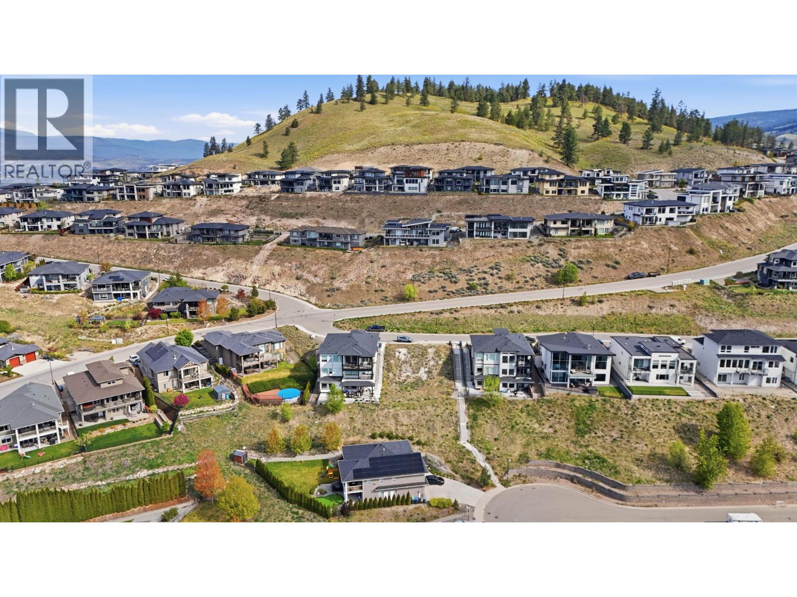 1485 Fairwood Lane