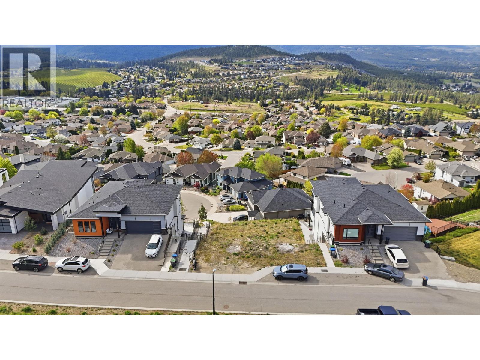 1485 Fairwood Lane