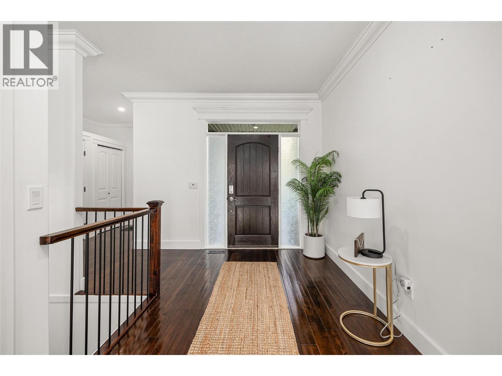 2584 Lucinde Road