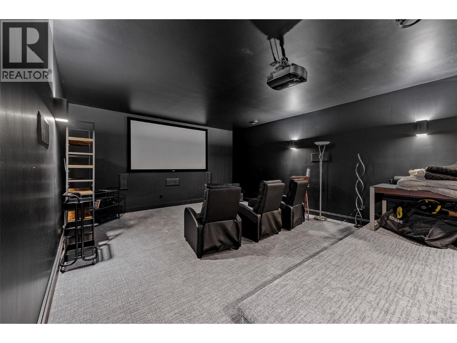 2584 Lucinde Road