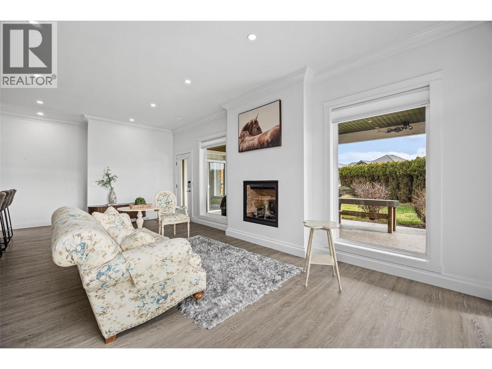 2584 Lucinde Road