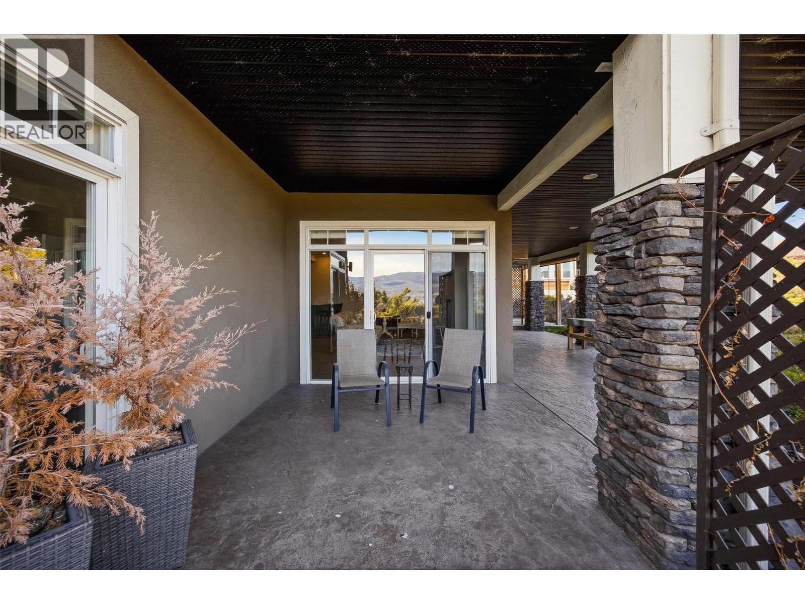 2584 Lucinde Road