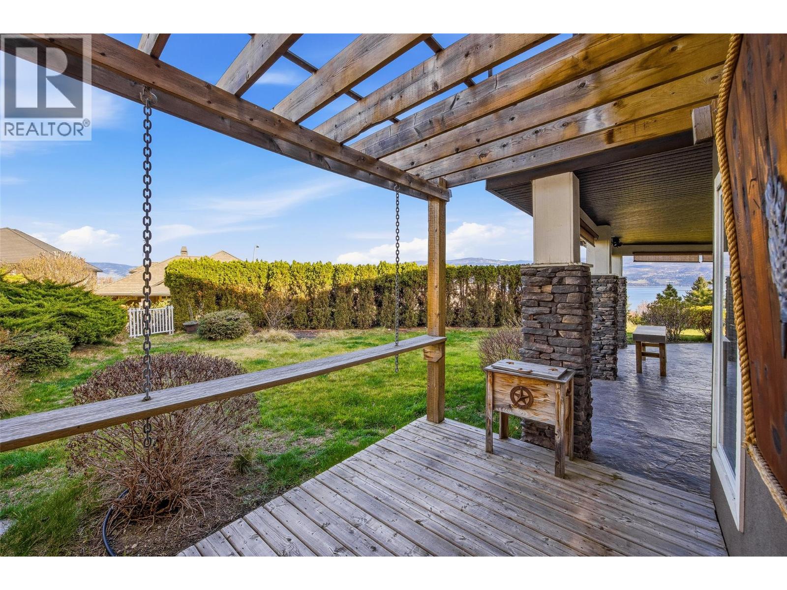 2584 Lucinde Road