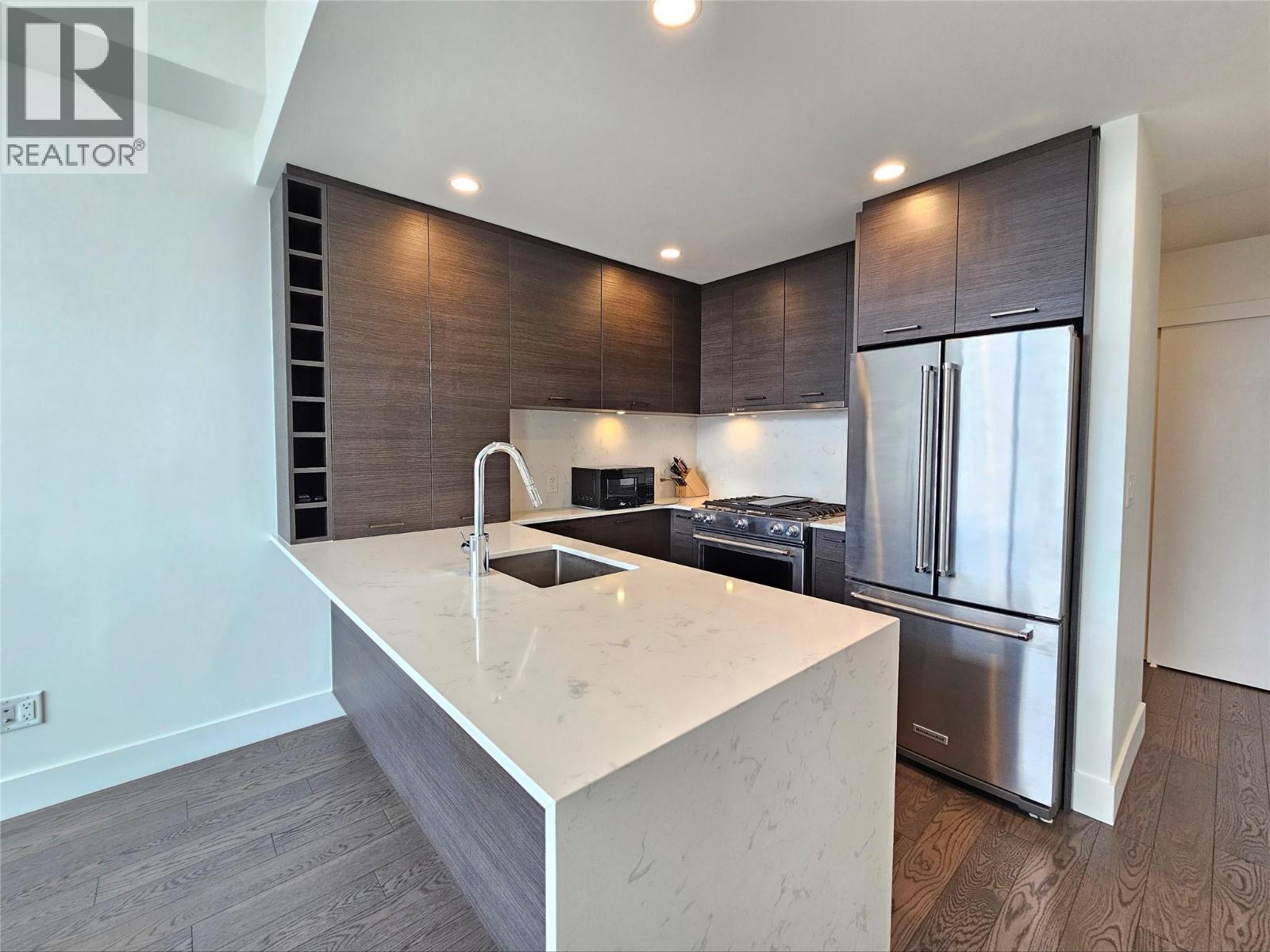 1181 Sunset Drive Unit# 1006