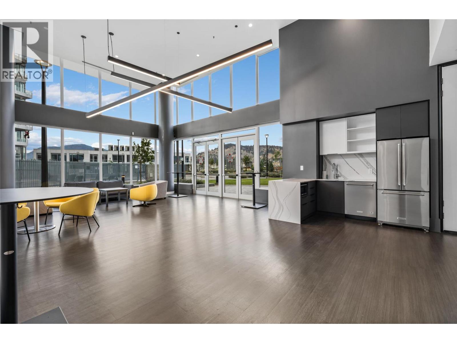 1181 Sunset Drive Unit# 1006