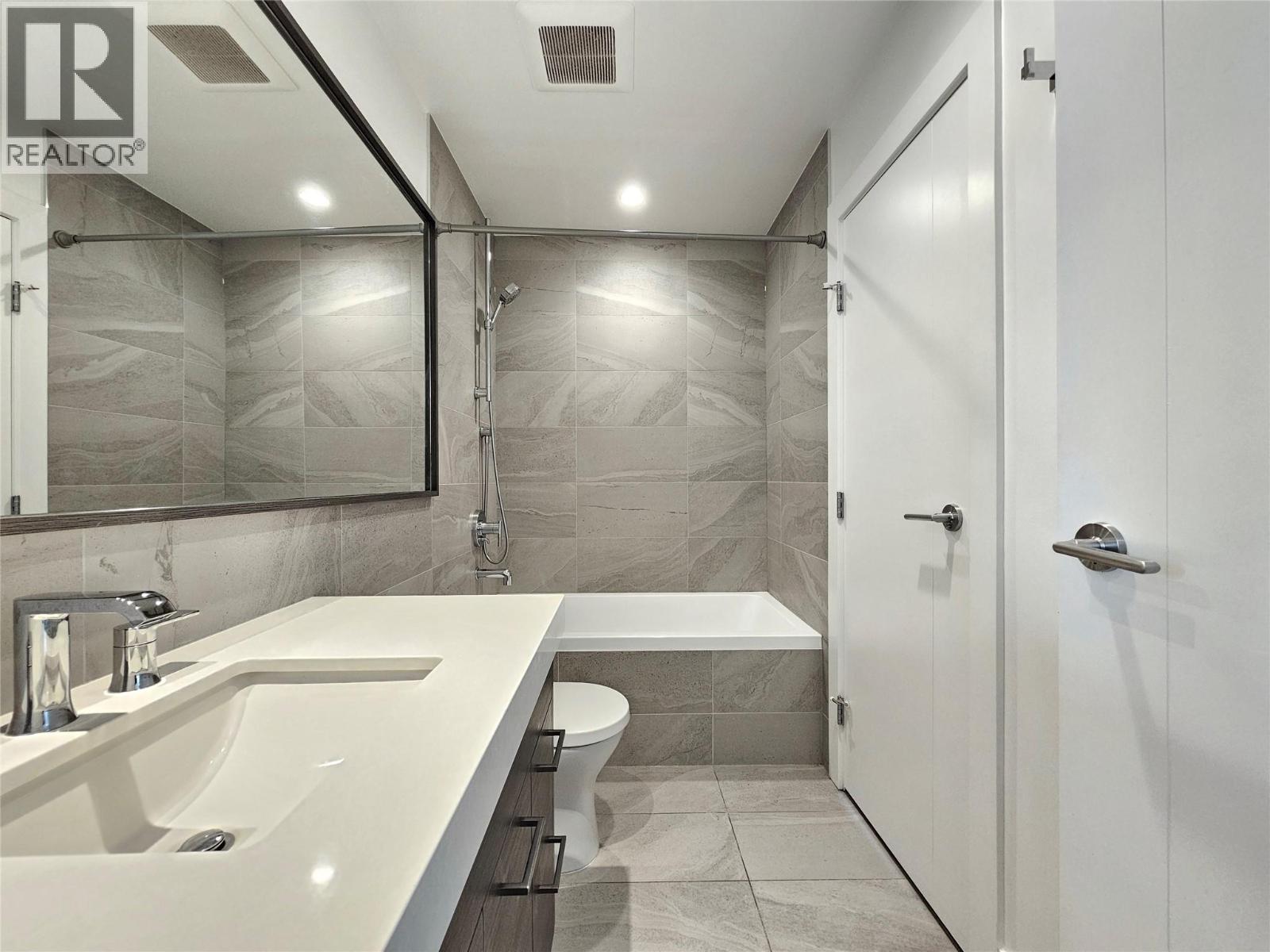 1181 Sunset Drive Unit# 1006