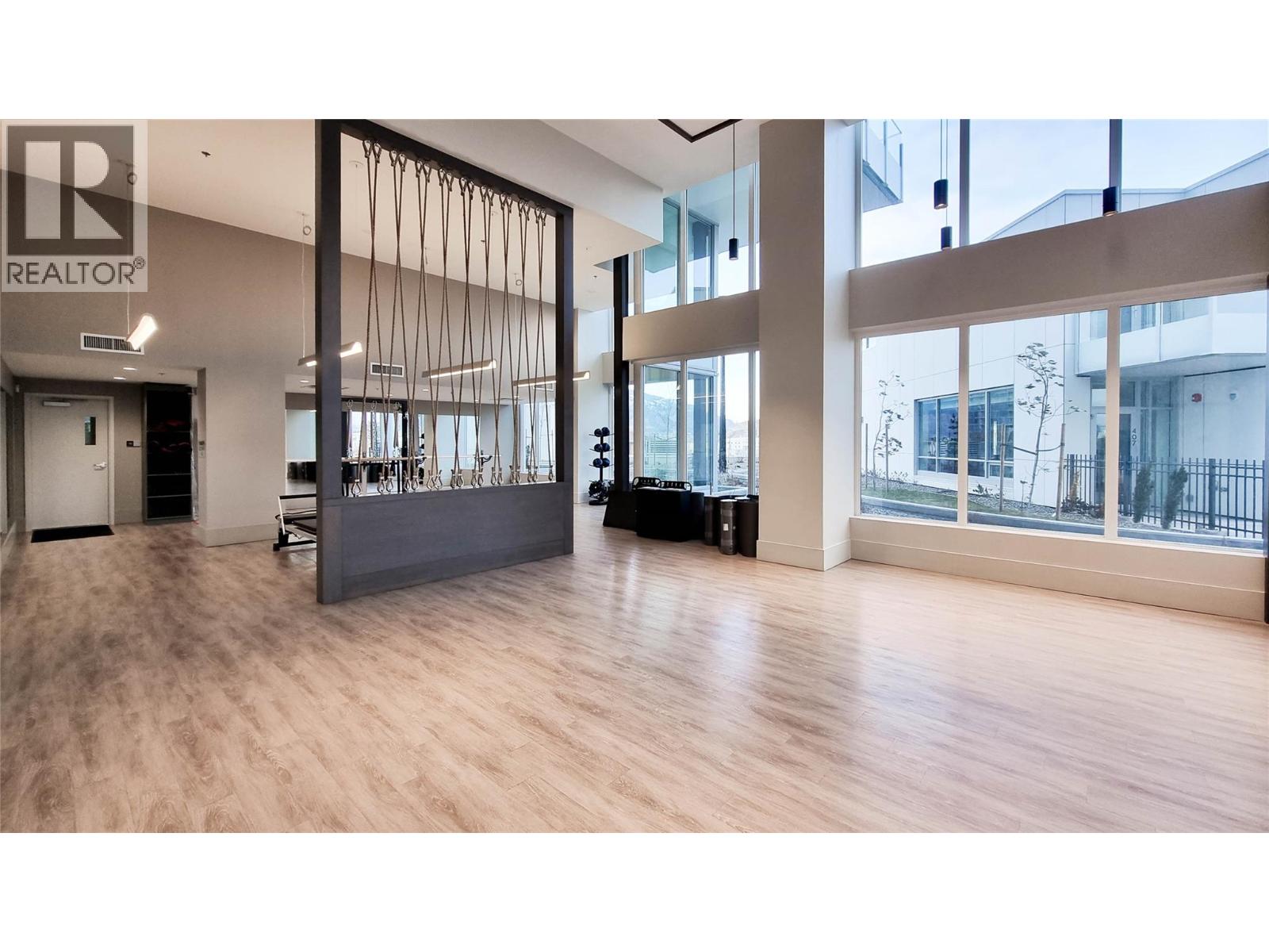 1181 Sunset Drive Unit# 1006