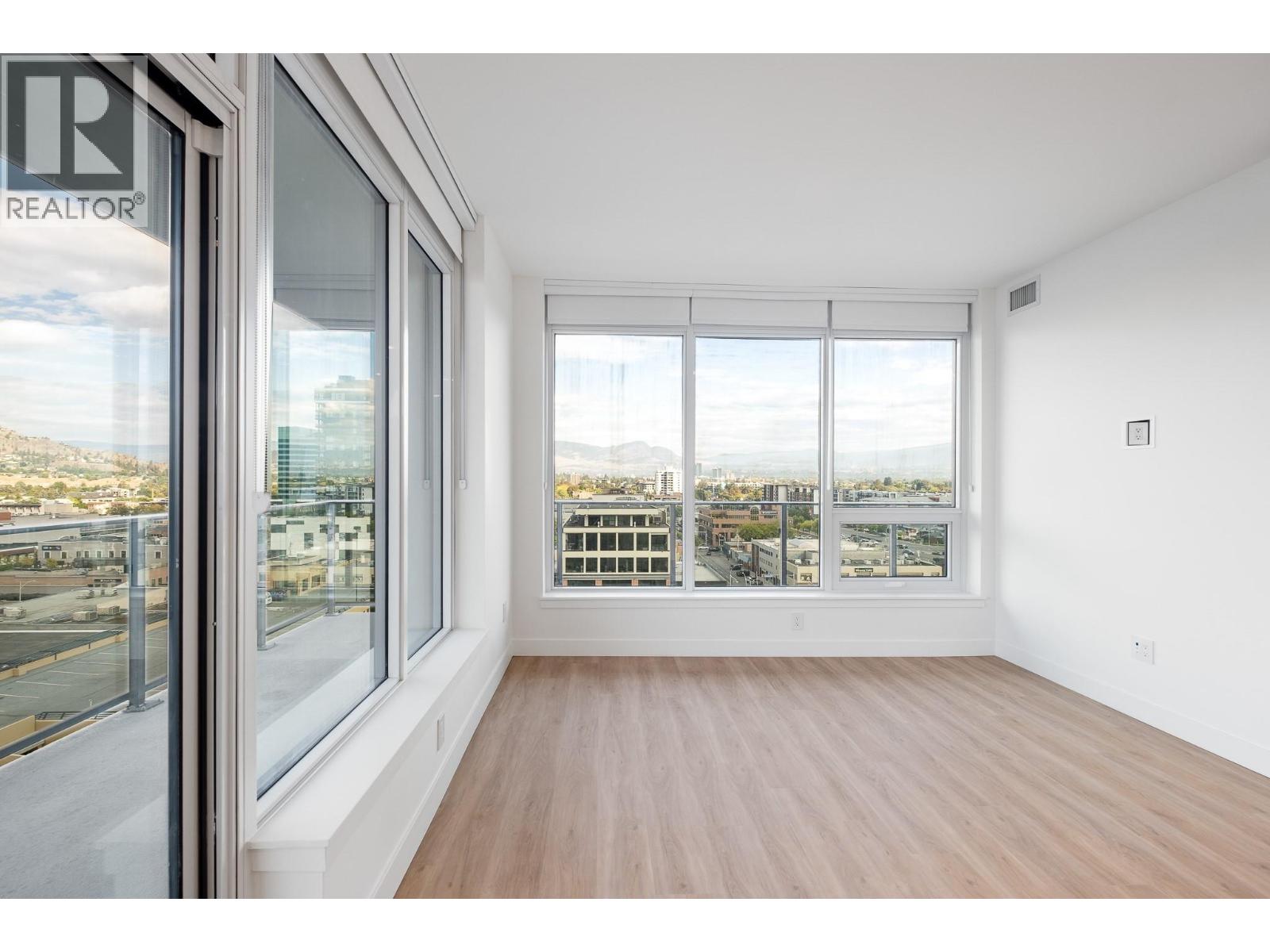 1626 Water Street Unit# 902