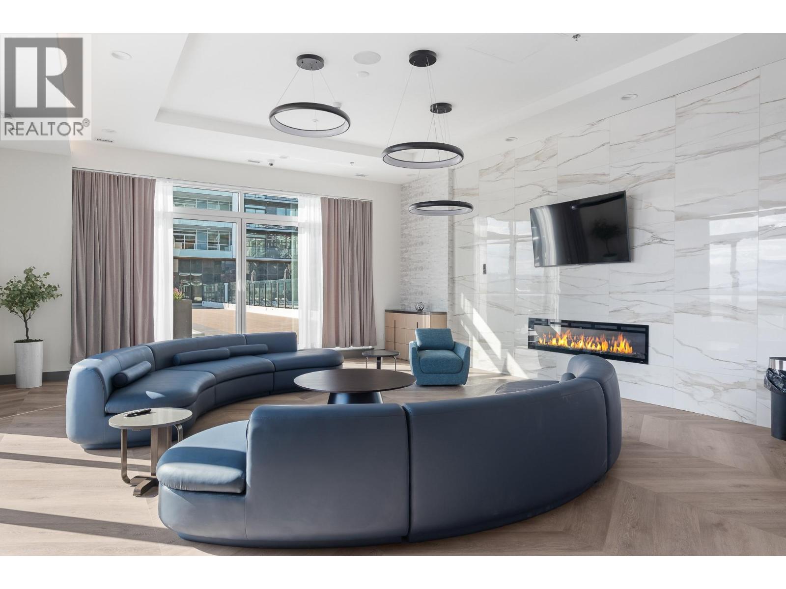 1626 Water Street Unit# 902