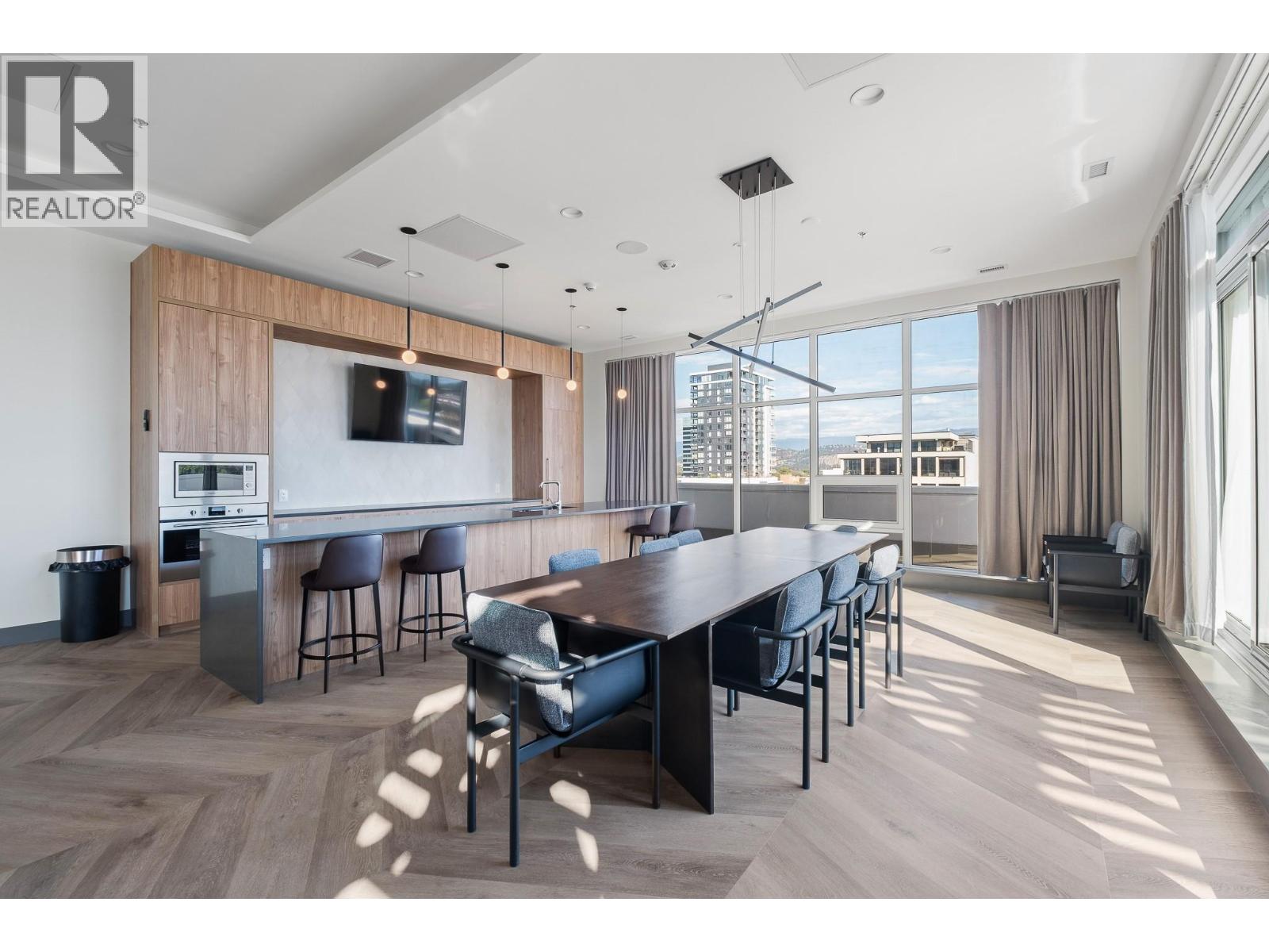 1626 Water Street Unit# 902