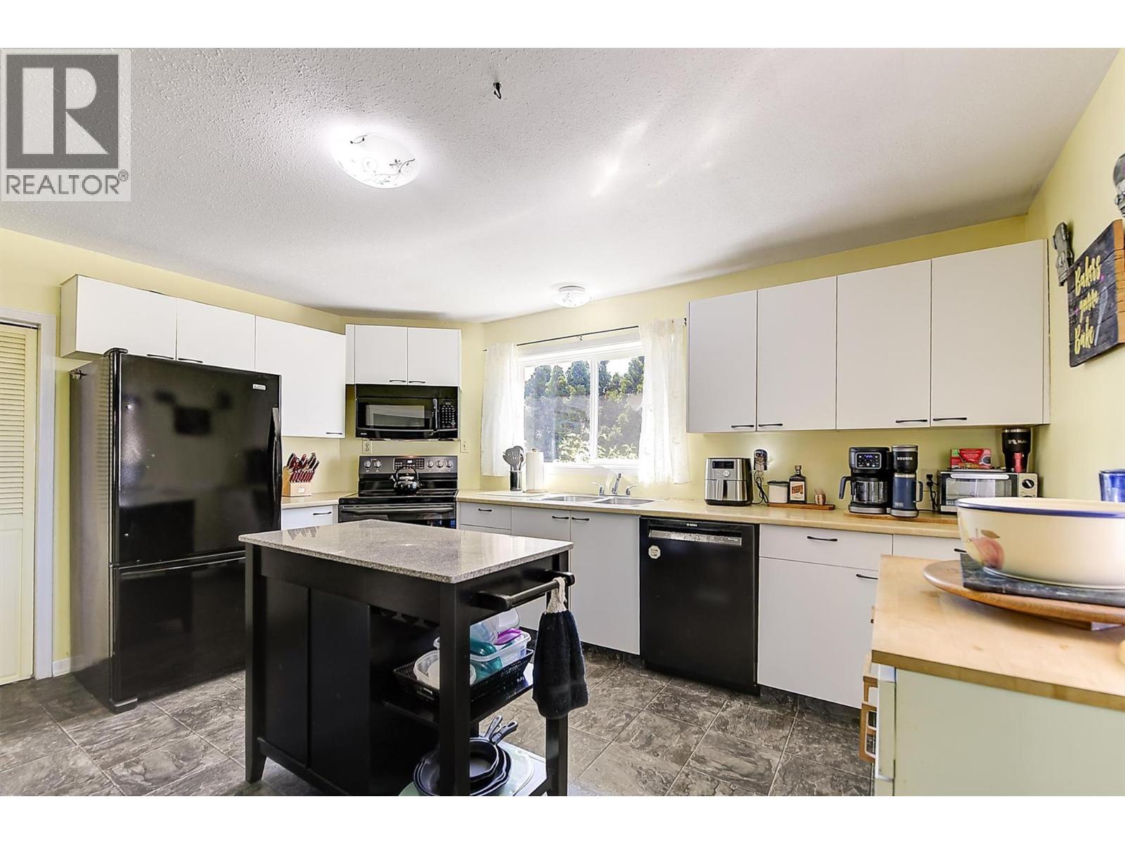725 Fraser Road