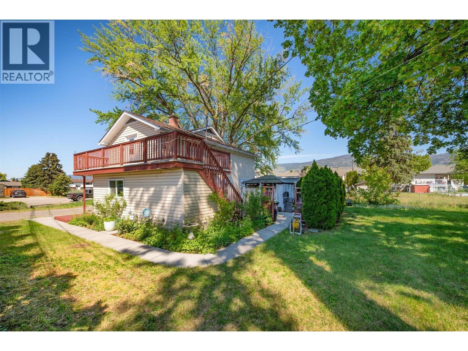 725 Fraser Road