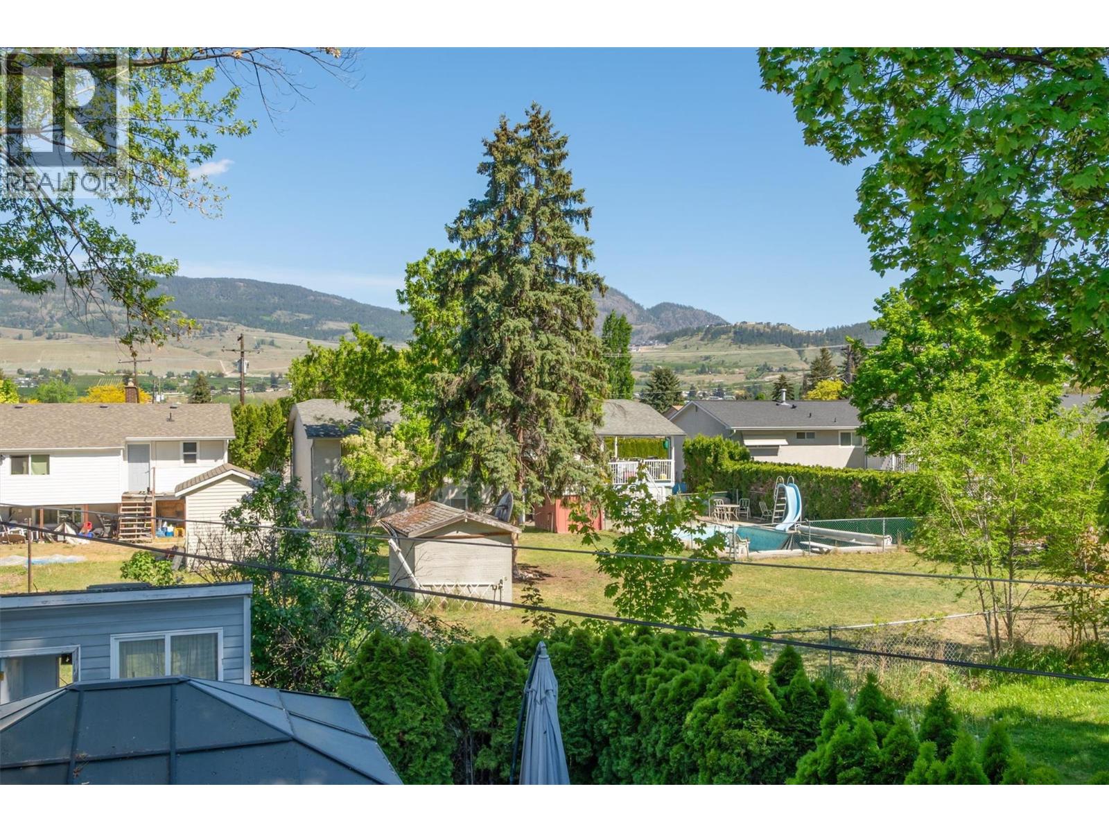 725 Fraser Road