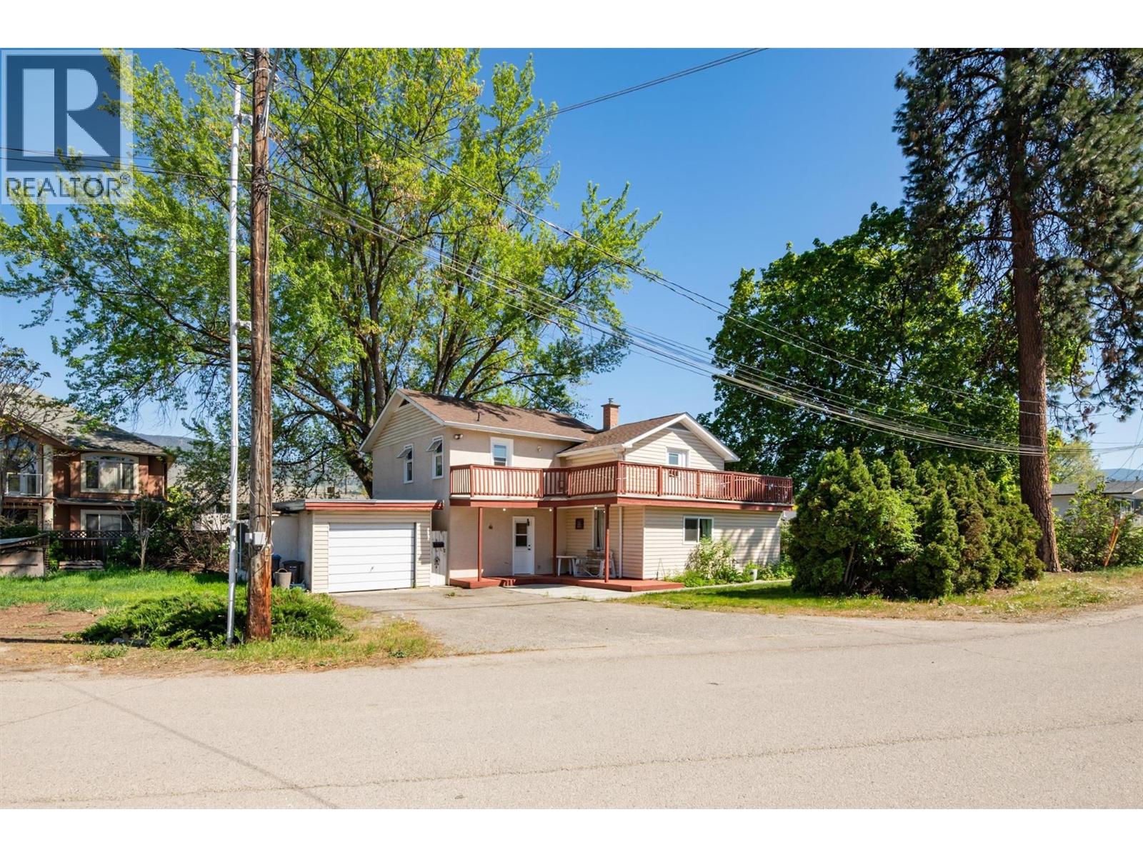 725 Fraser Road