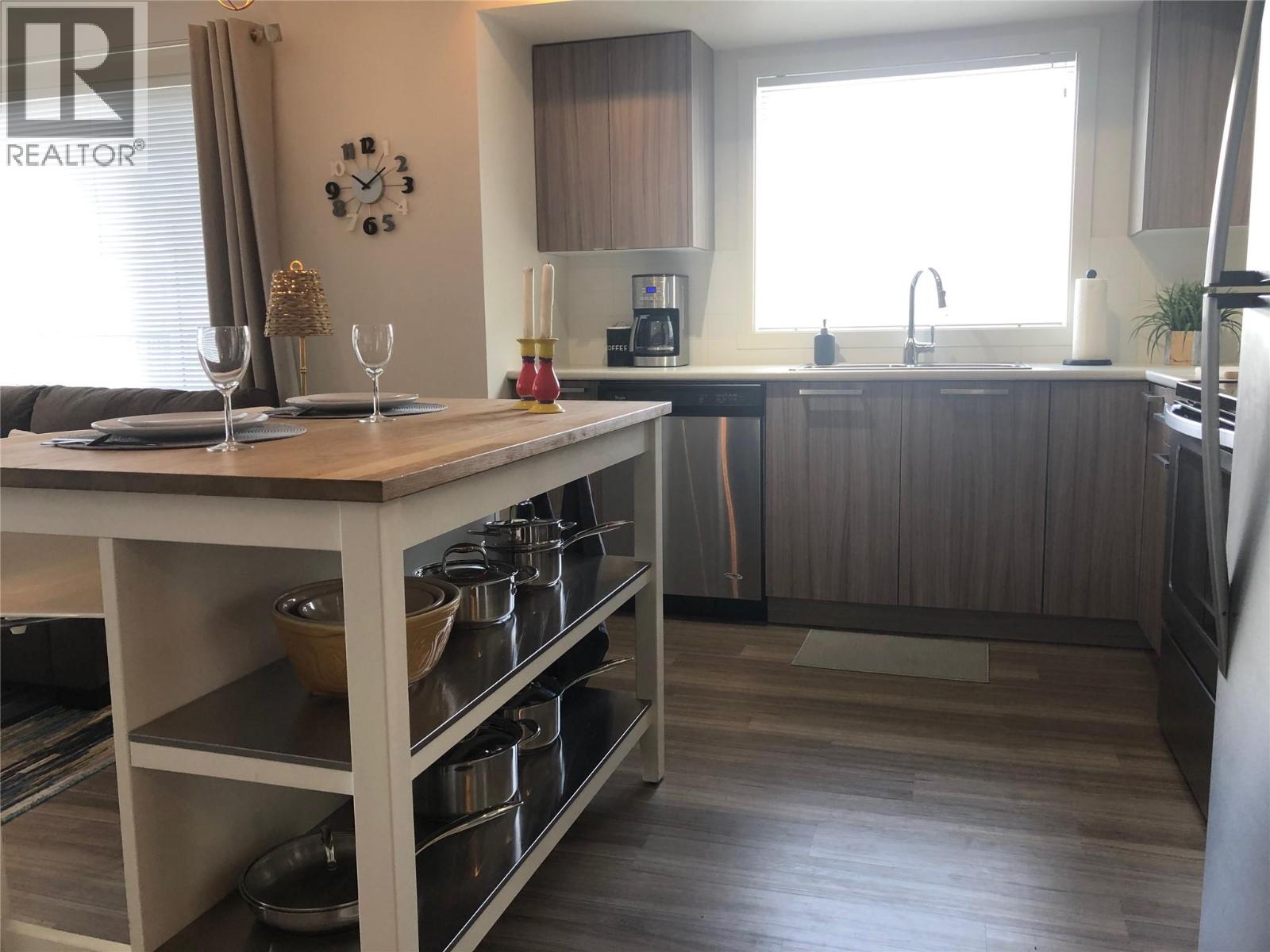 881 Academy Way Unit# 115