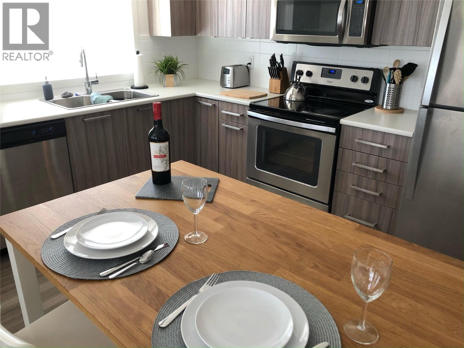 881 Academy Way Unit# 115