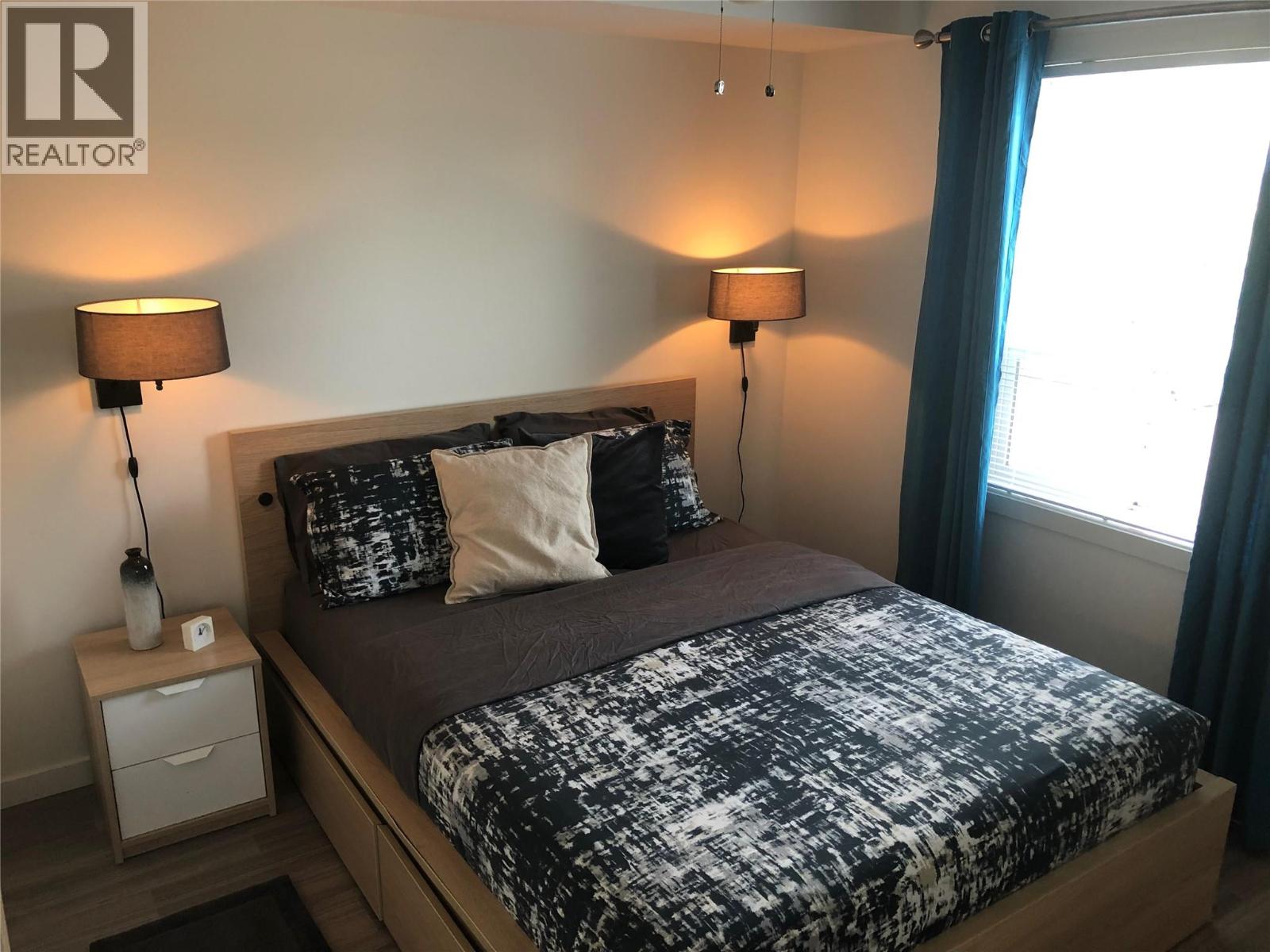 881 Academy Way Unit# 115