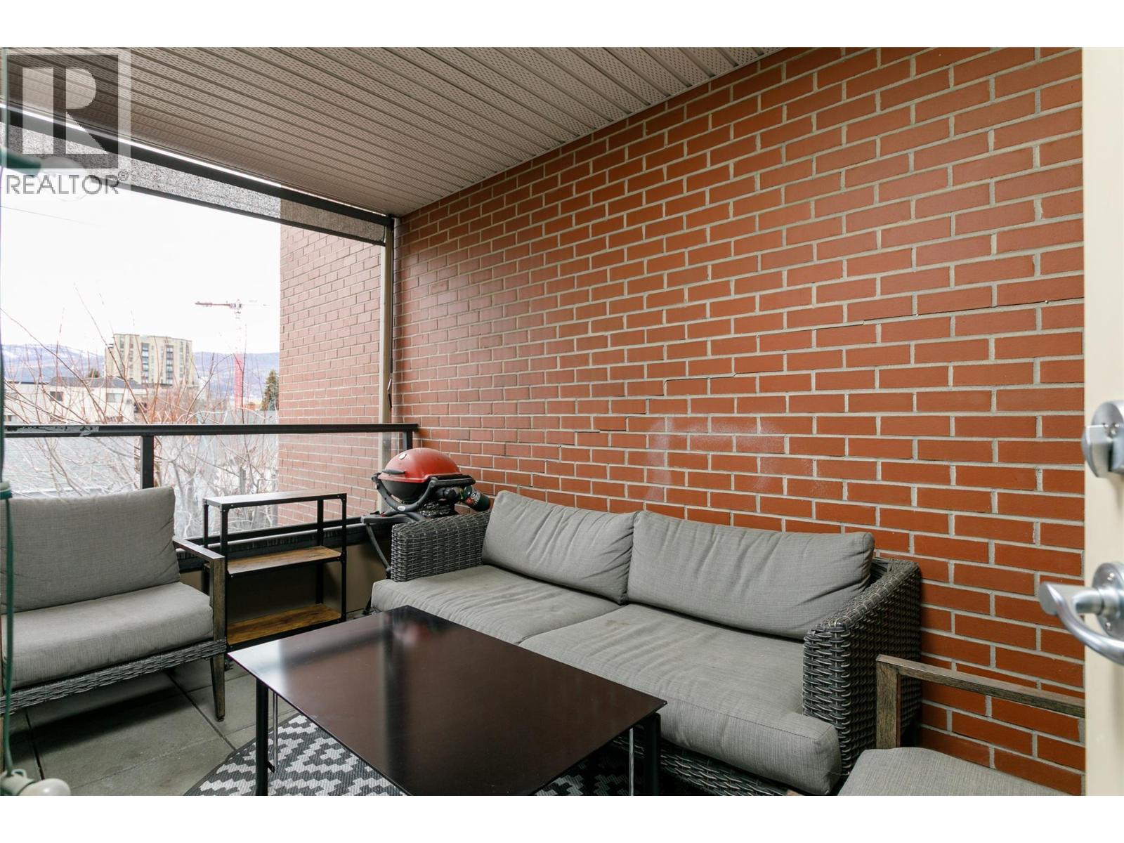 700 Martin Avenue Unit# 203