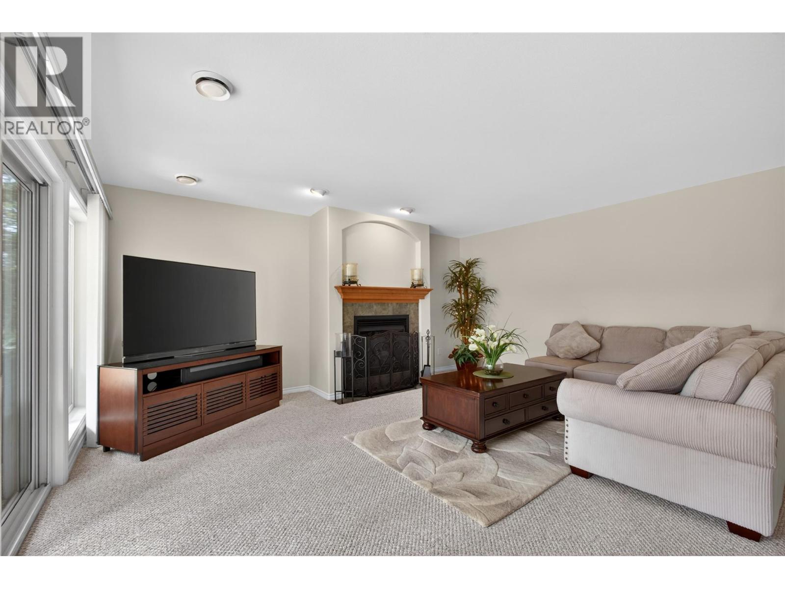 3973 Gallaghers Circle