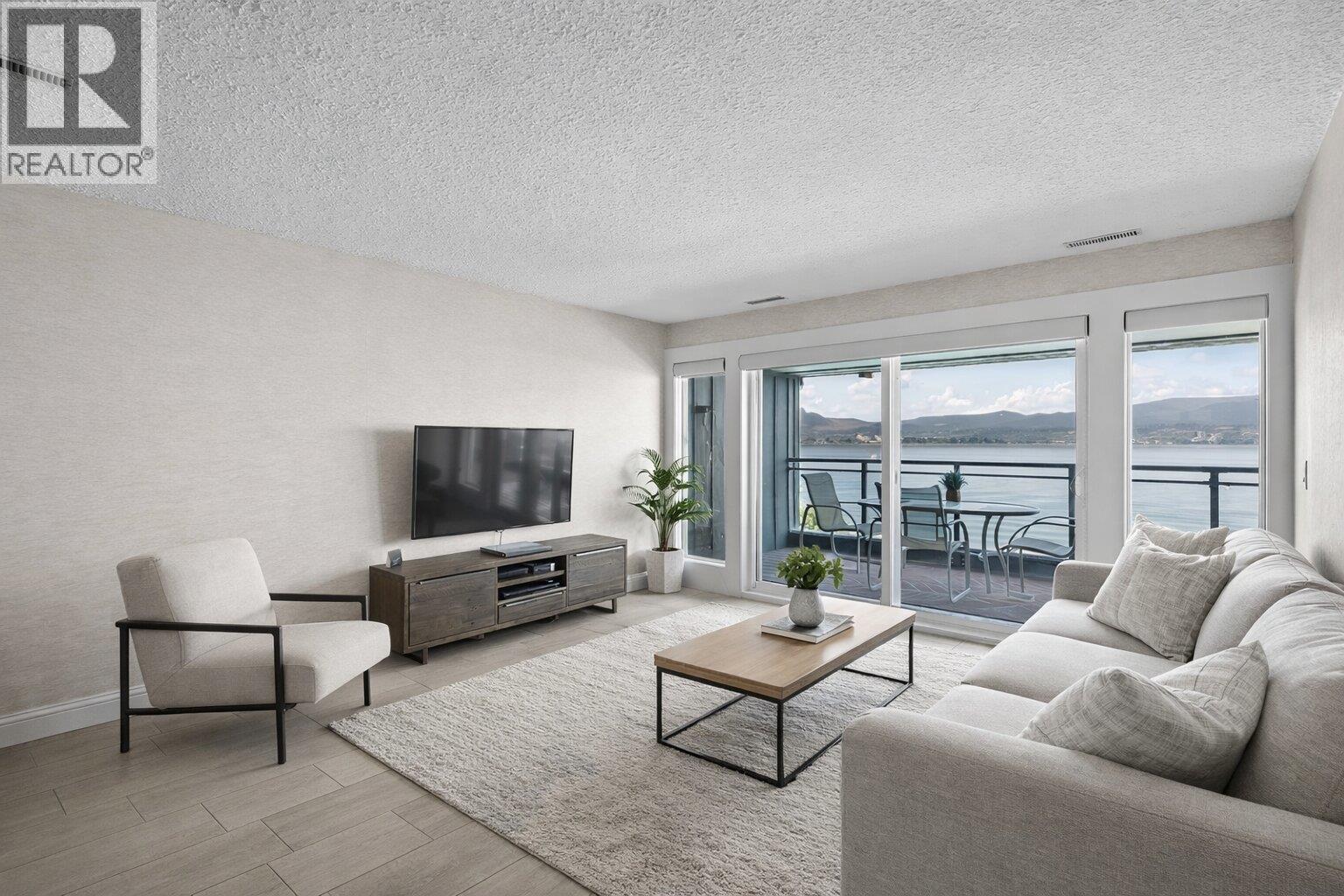 2777 Casa Loma Road Unit# 301