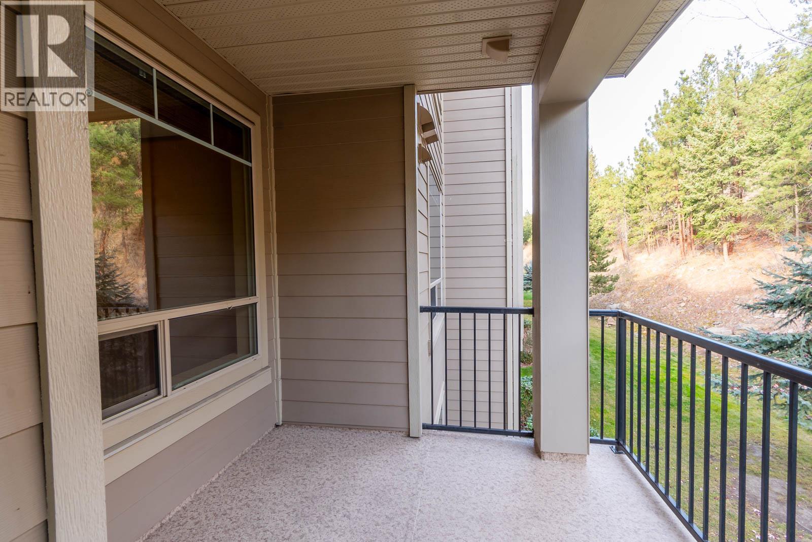 2770 Auburn Road Unit# 206
