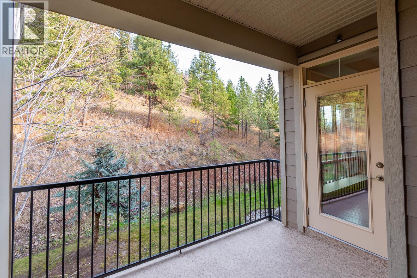 2770 Auburn Road Unit# 206