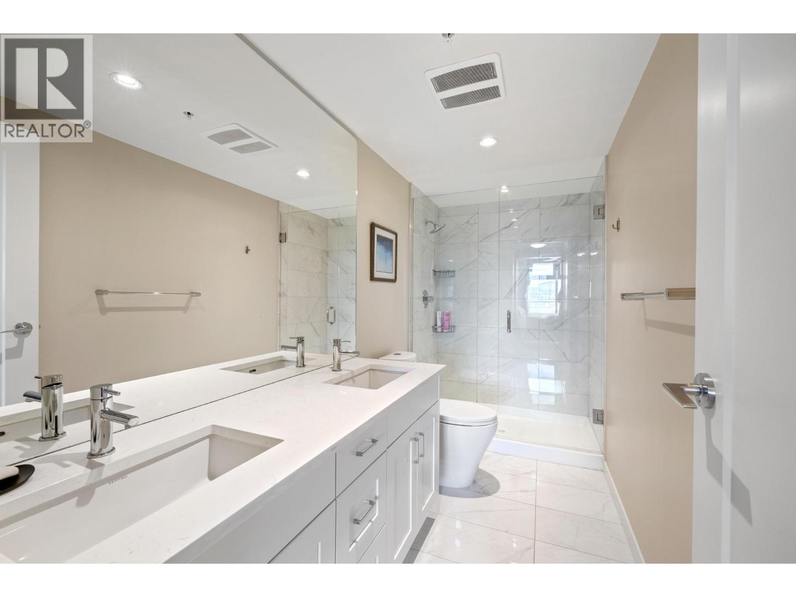 485 Groves Avenue Unit# 901