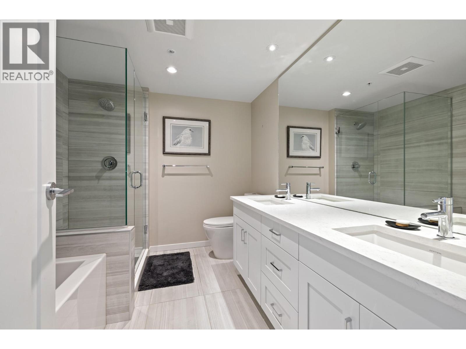 485 Groves Avenue Unit# 901