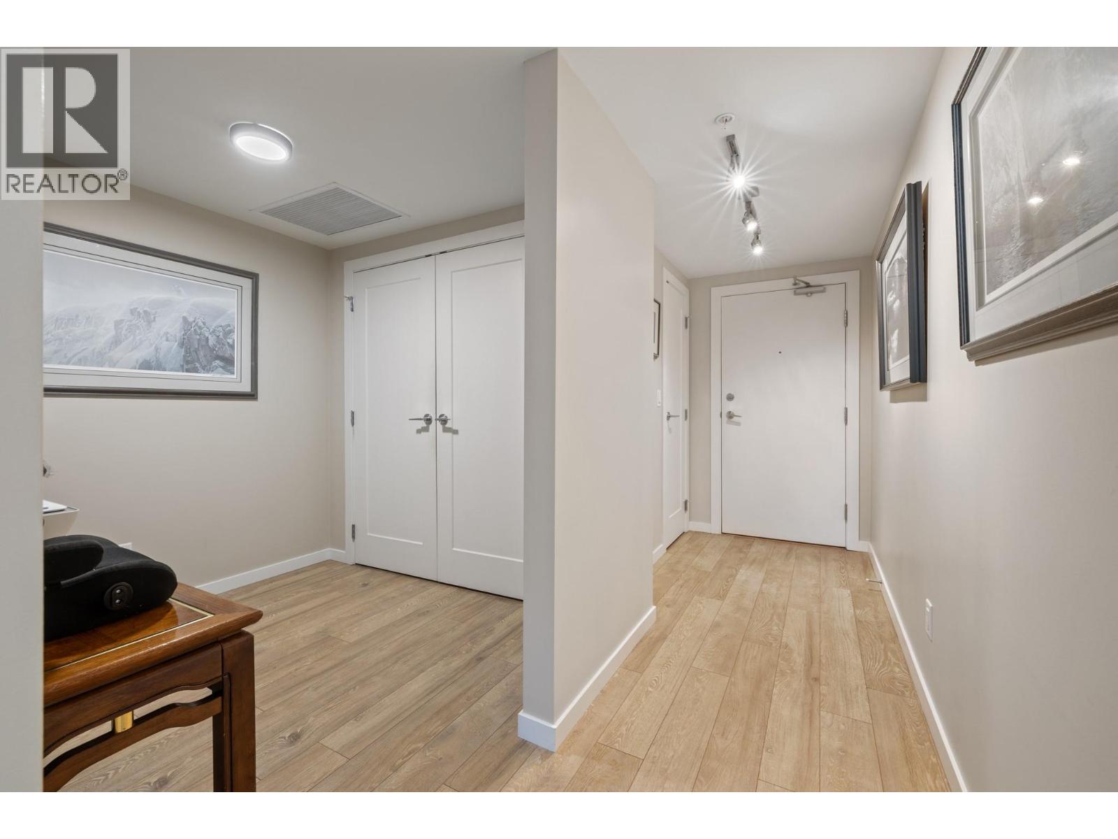 485 Groves Avenue Unit# 901